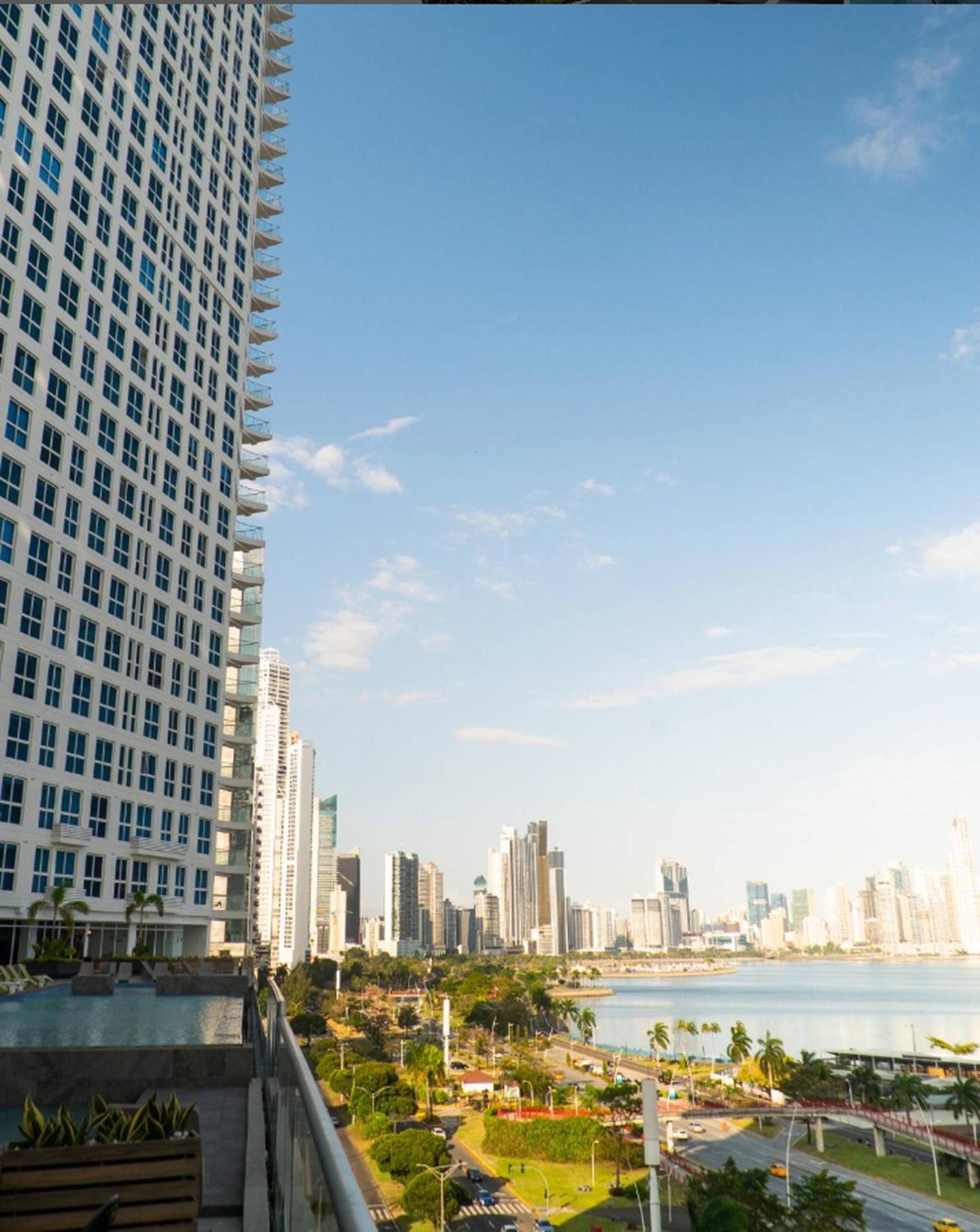 Balboa Avenue Sky Suites
