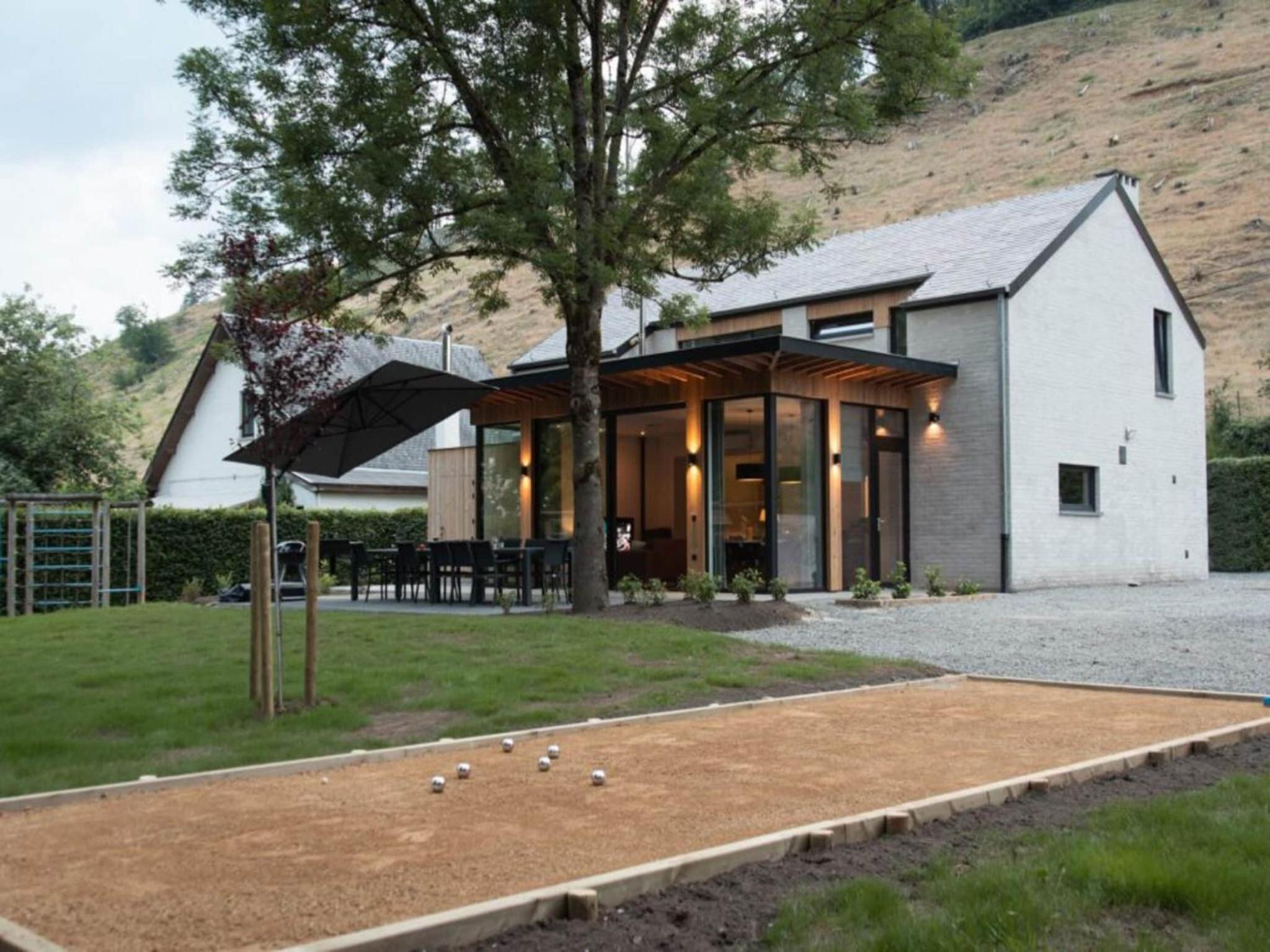 Holiday home with garden in Vieuxville