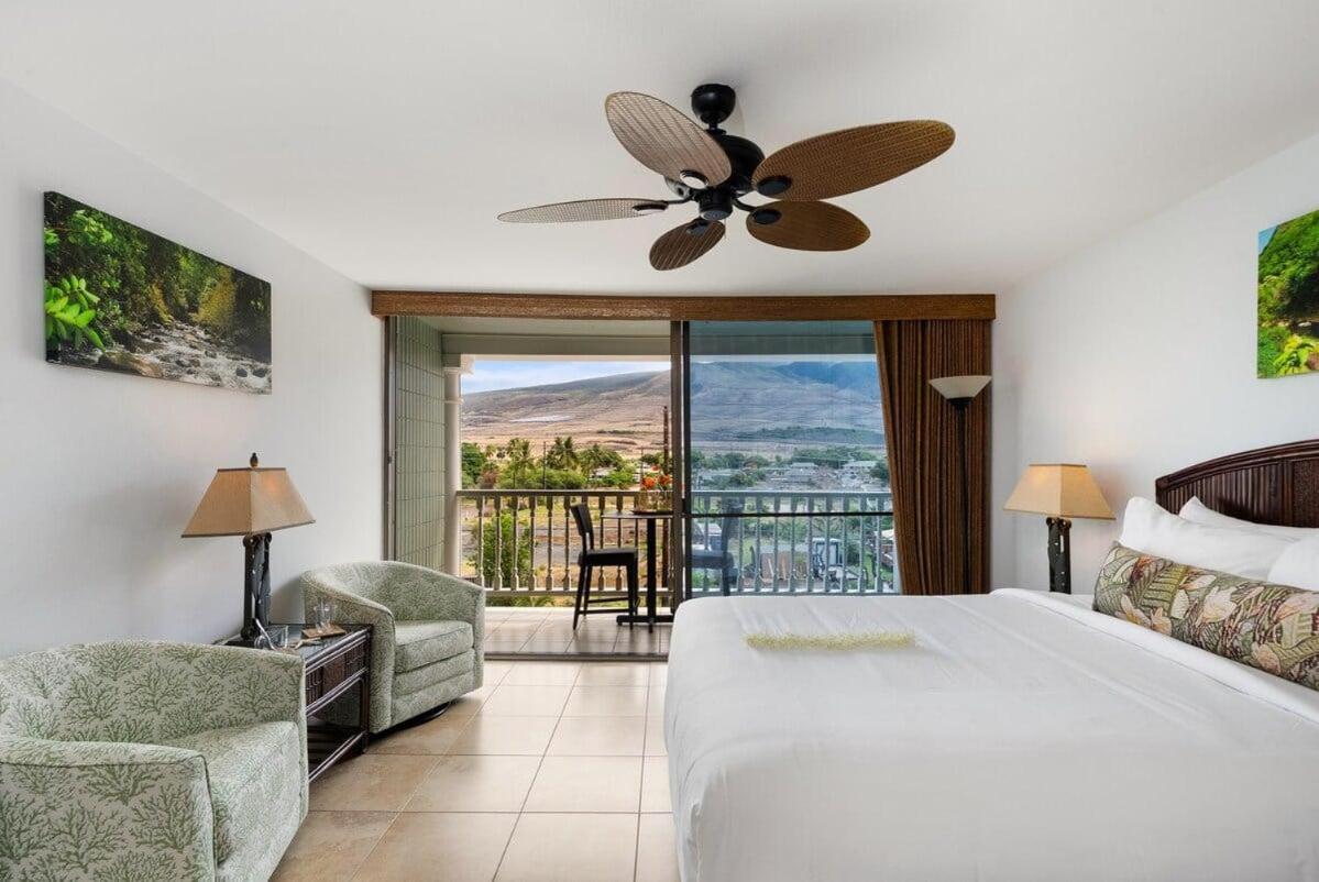 Lahaina Shores 418 · LS 418 Studio Near Beach, Pool & Relaxing H
