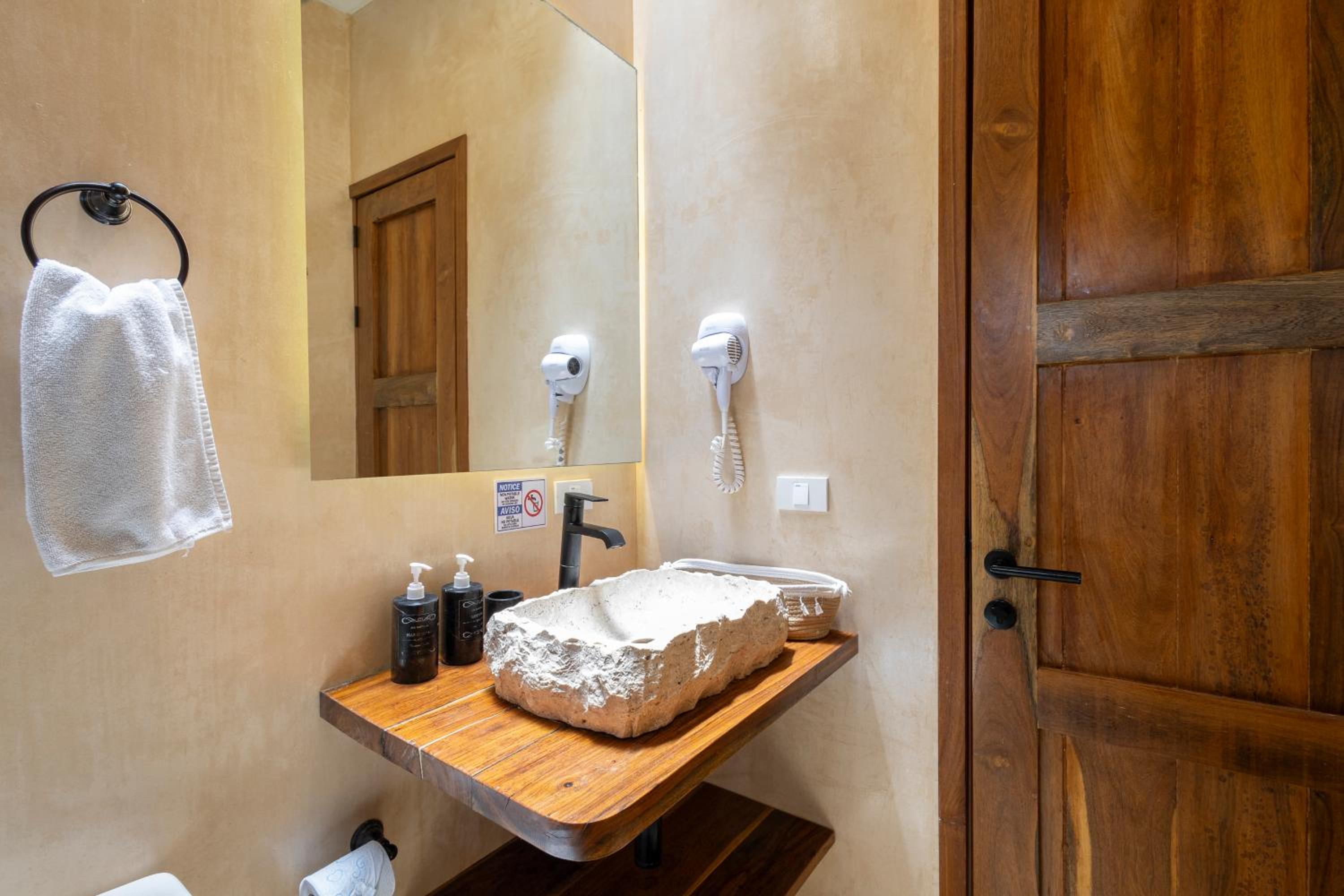 Casa Wayra Tulum