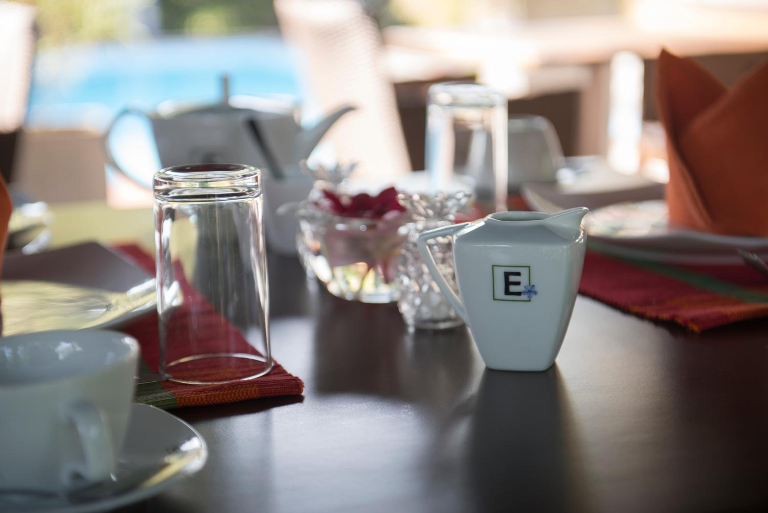Villa Escondite - The Hotel