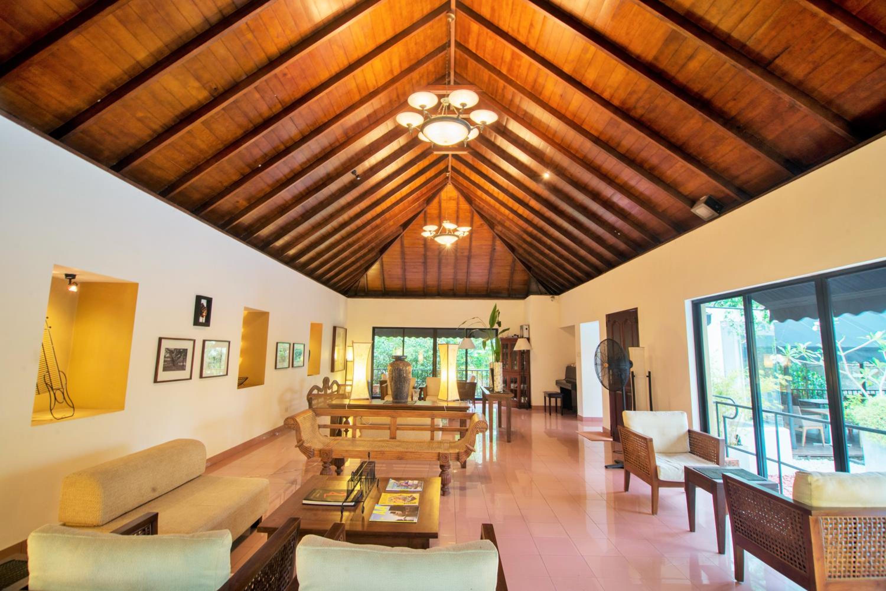 Villa Escondite - The Hotel