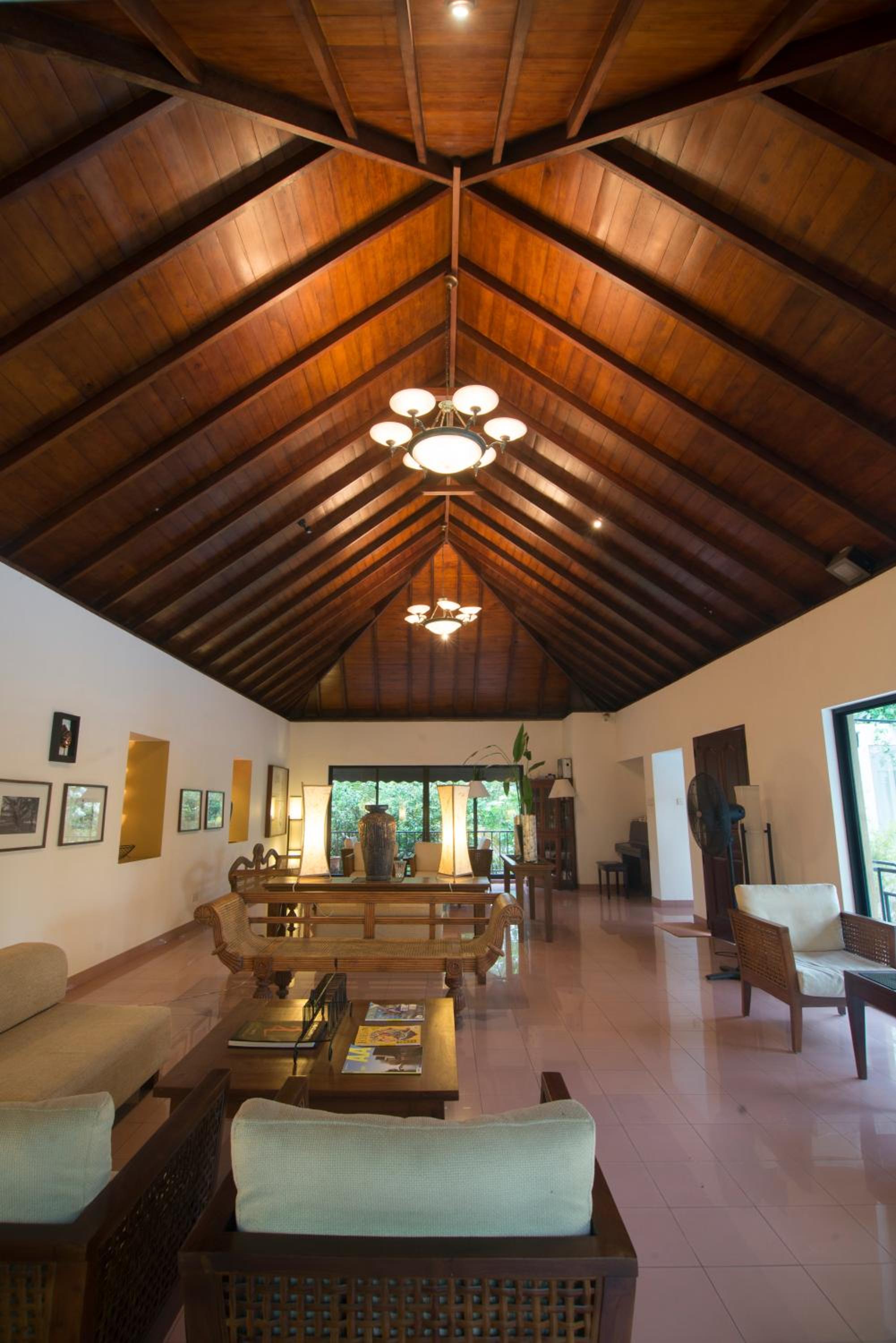 Villa Escondite - The Hotel