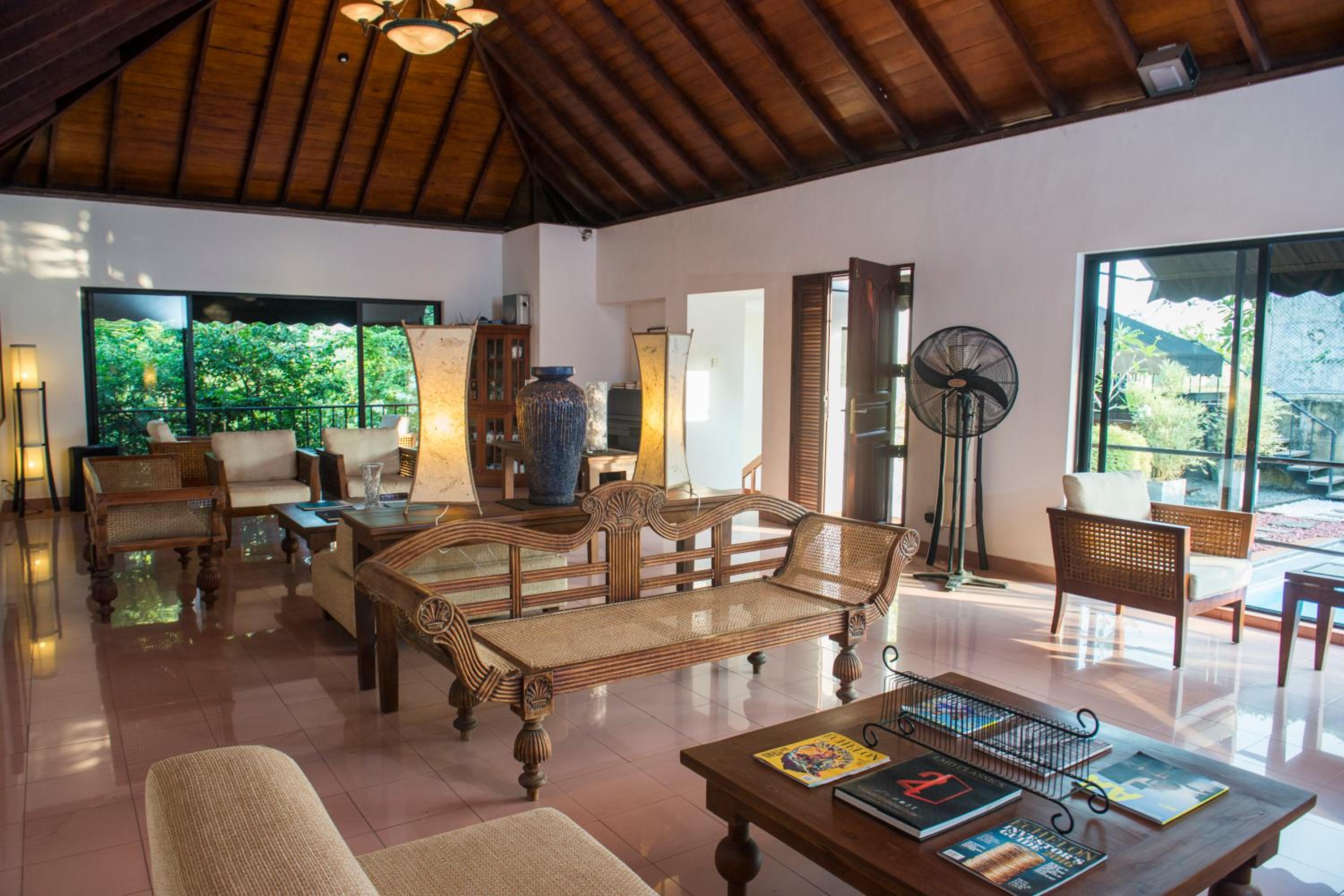 Villa Escondite - The Hotel