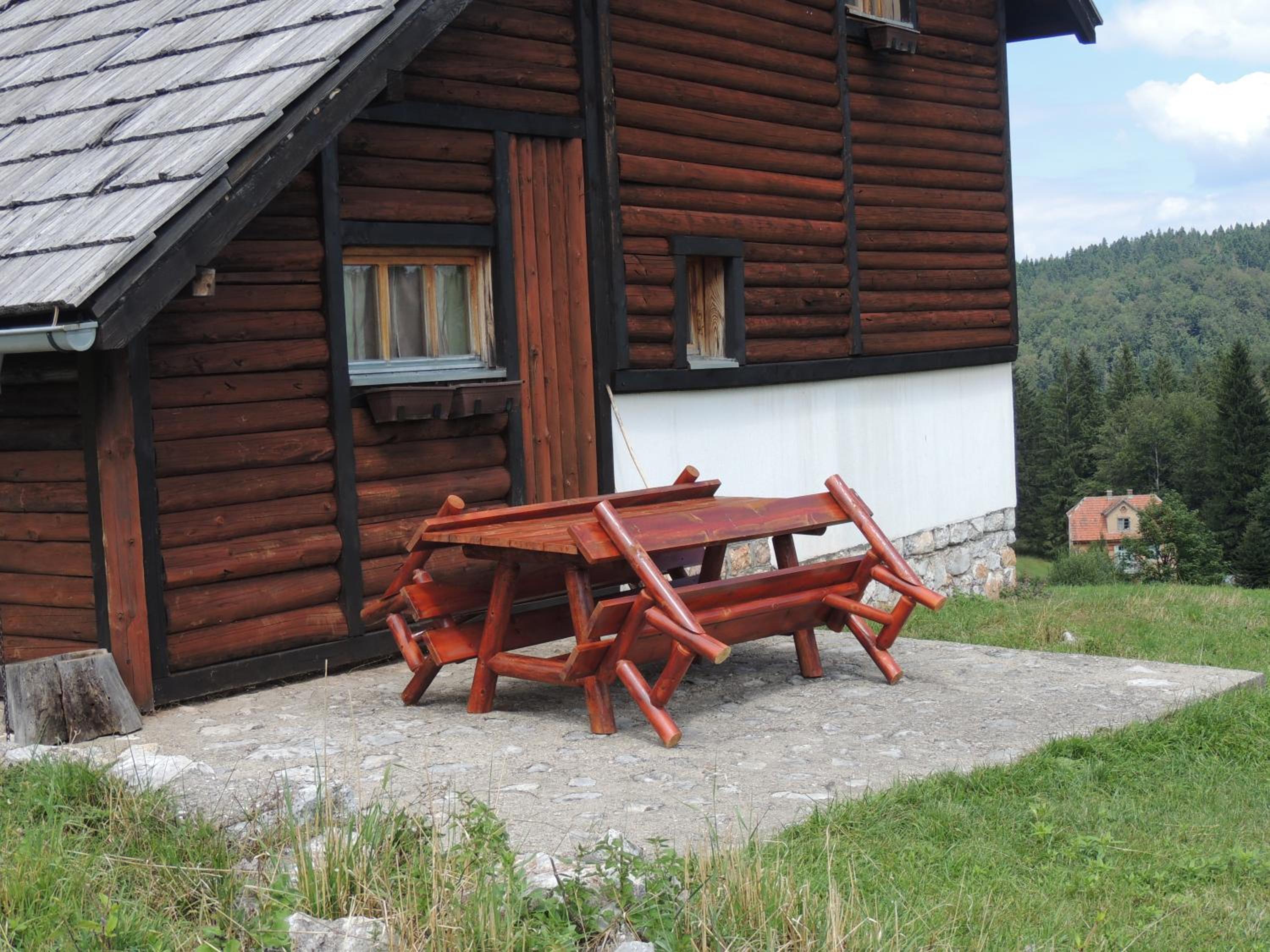 Photo 6