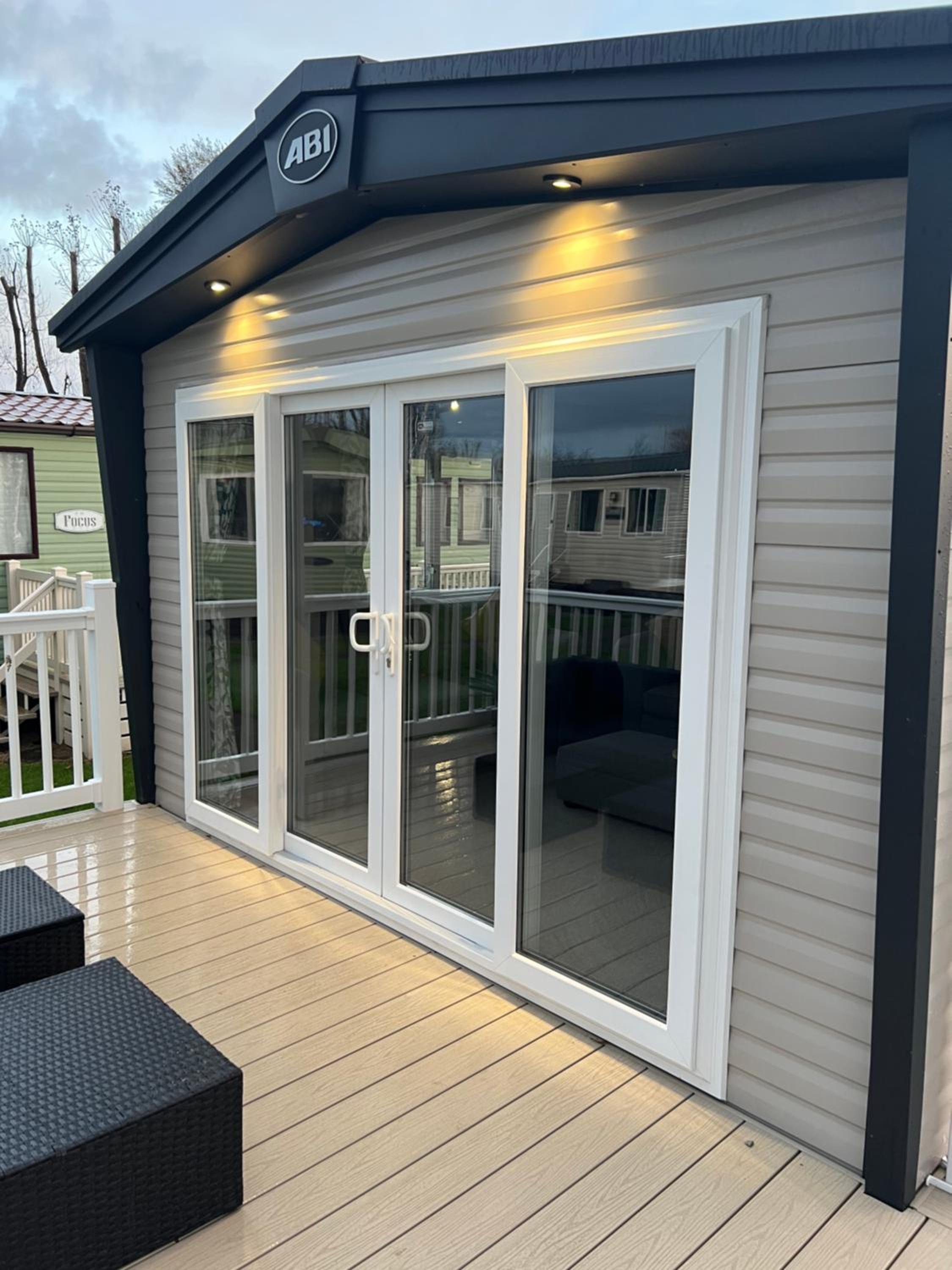 Modern Caravan 2025 with Decking