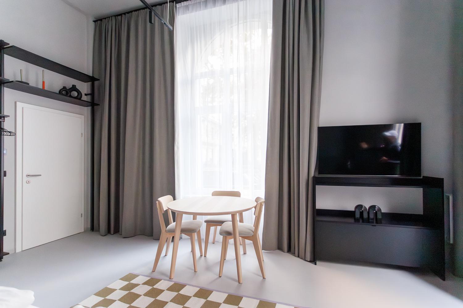 The Old Shops - Boutique Design Studios near Karlsplatz