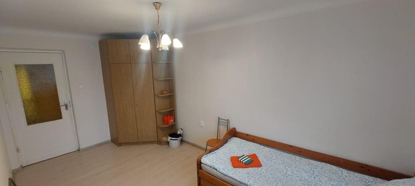 Wolfs apartment