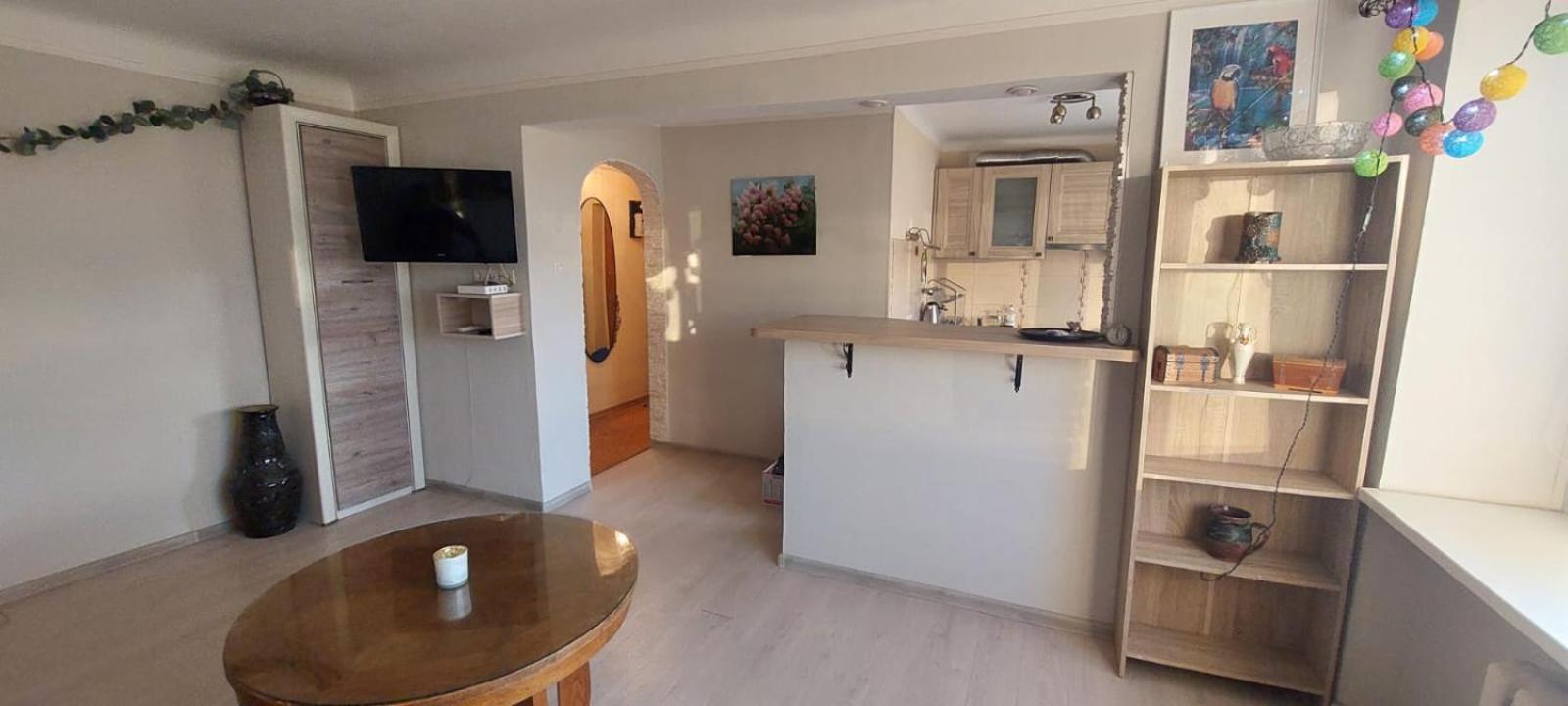 Wolfs apartment