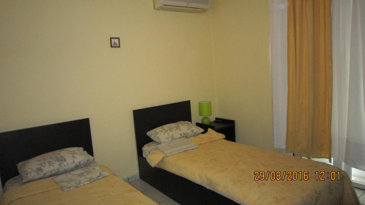 Photo 37