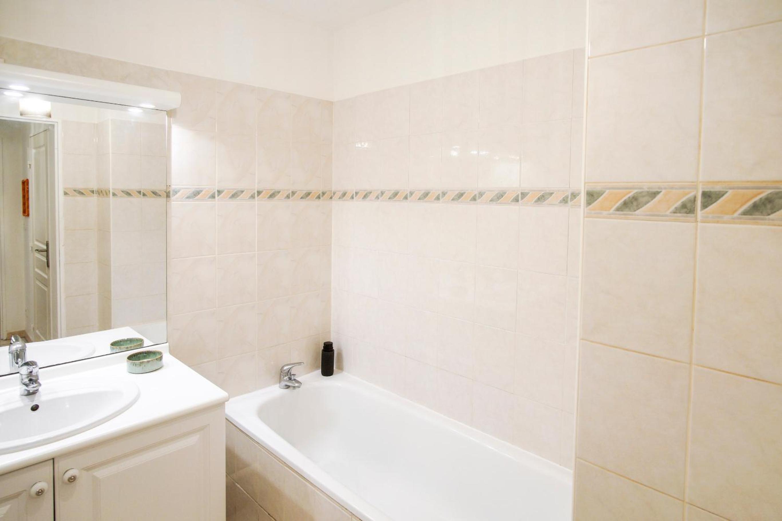 T2 cosy avec jardin & parking gratuit - Quartier Beauregard
