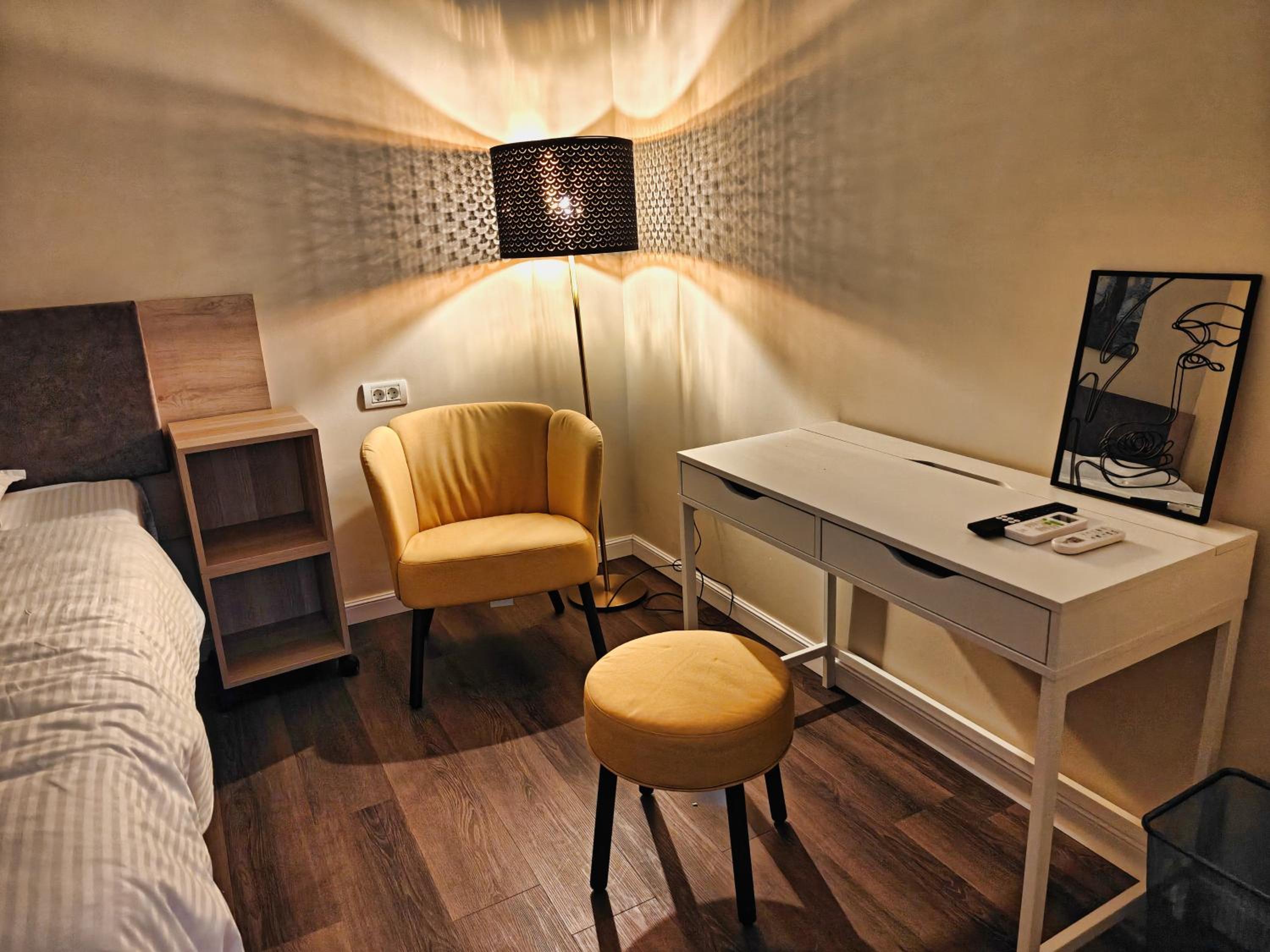 Romana Luxury Design Suites - City Center by Pumo Properties