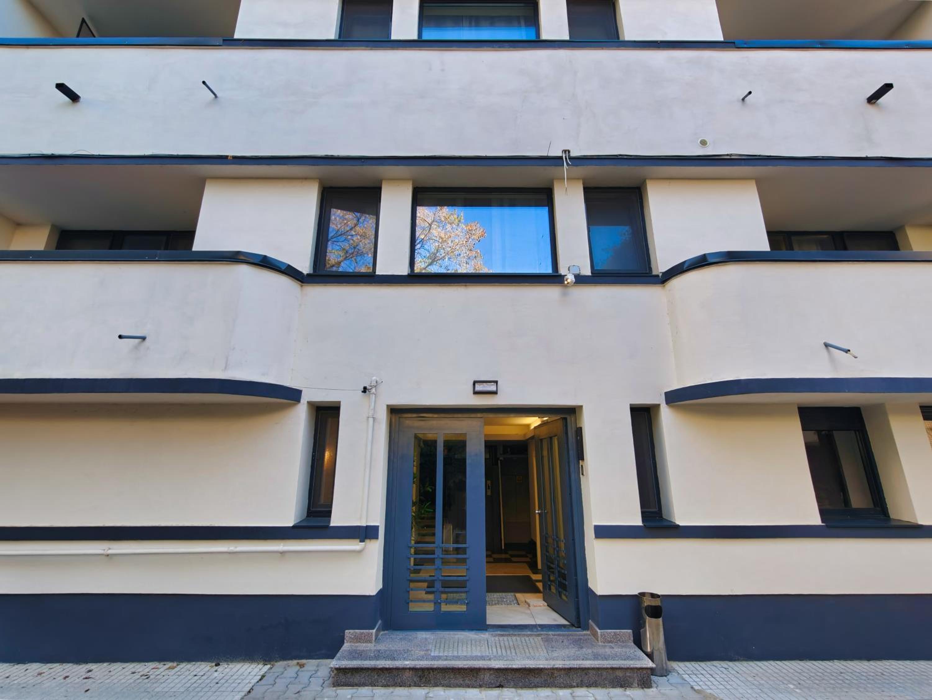 Romana Luxury Design Suites - City Center by Pumo Properties