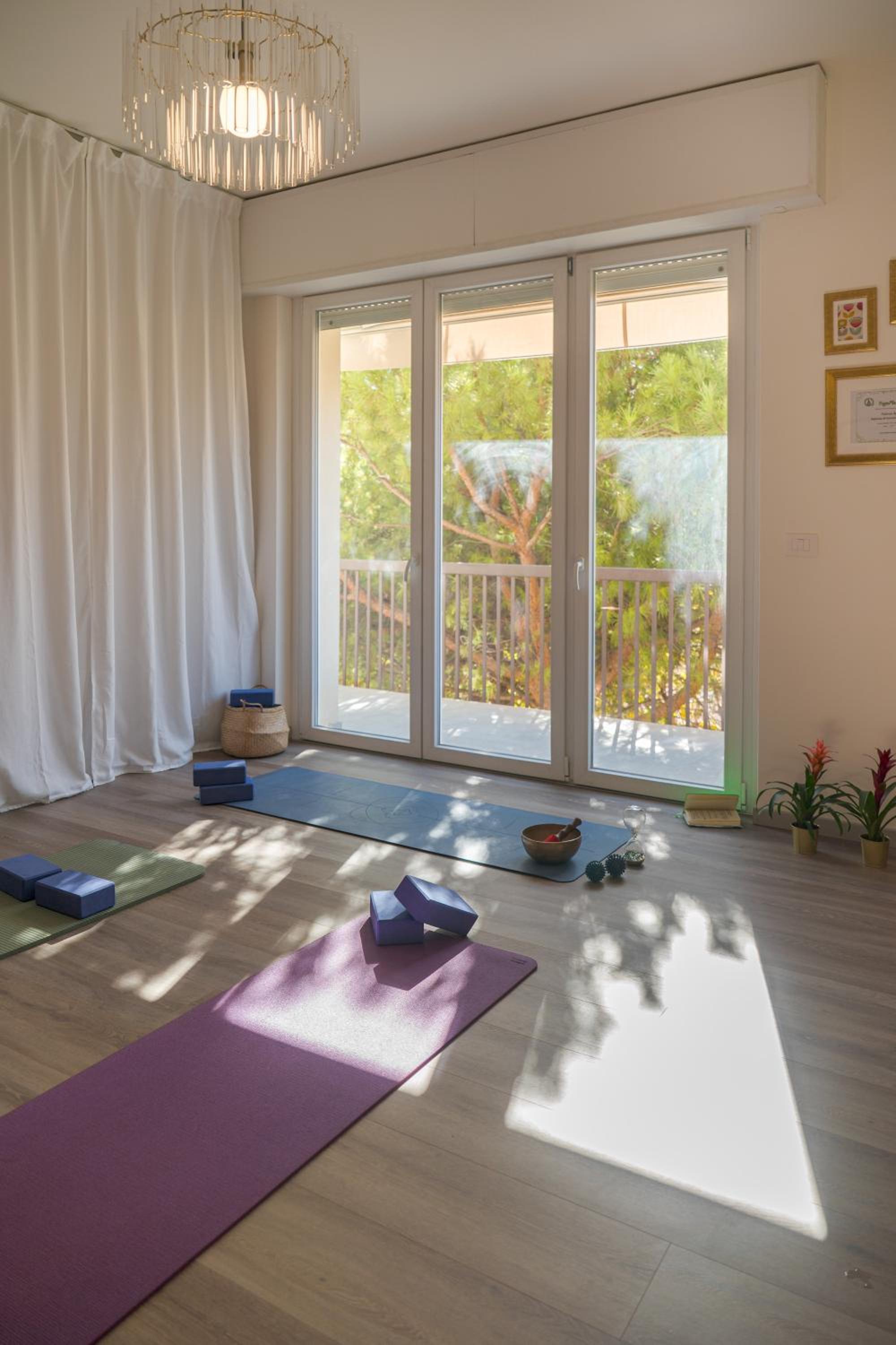 Essenza Suite Apartments