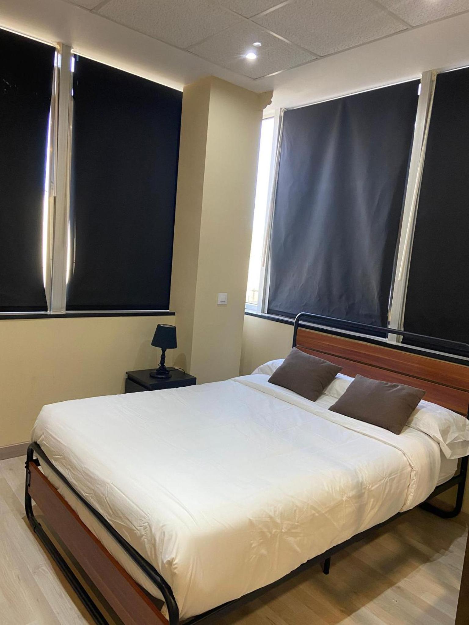 Estudios 85 - Cerca de Madrid, Toledo y Parque Warner