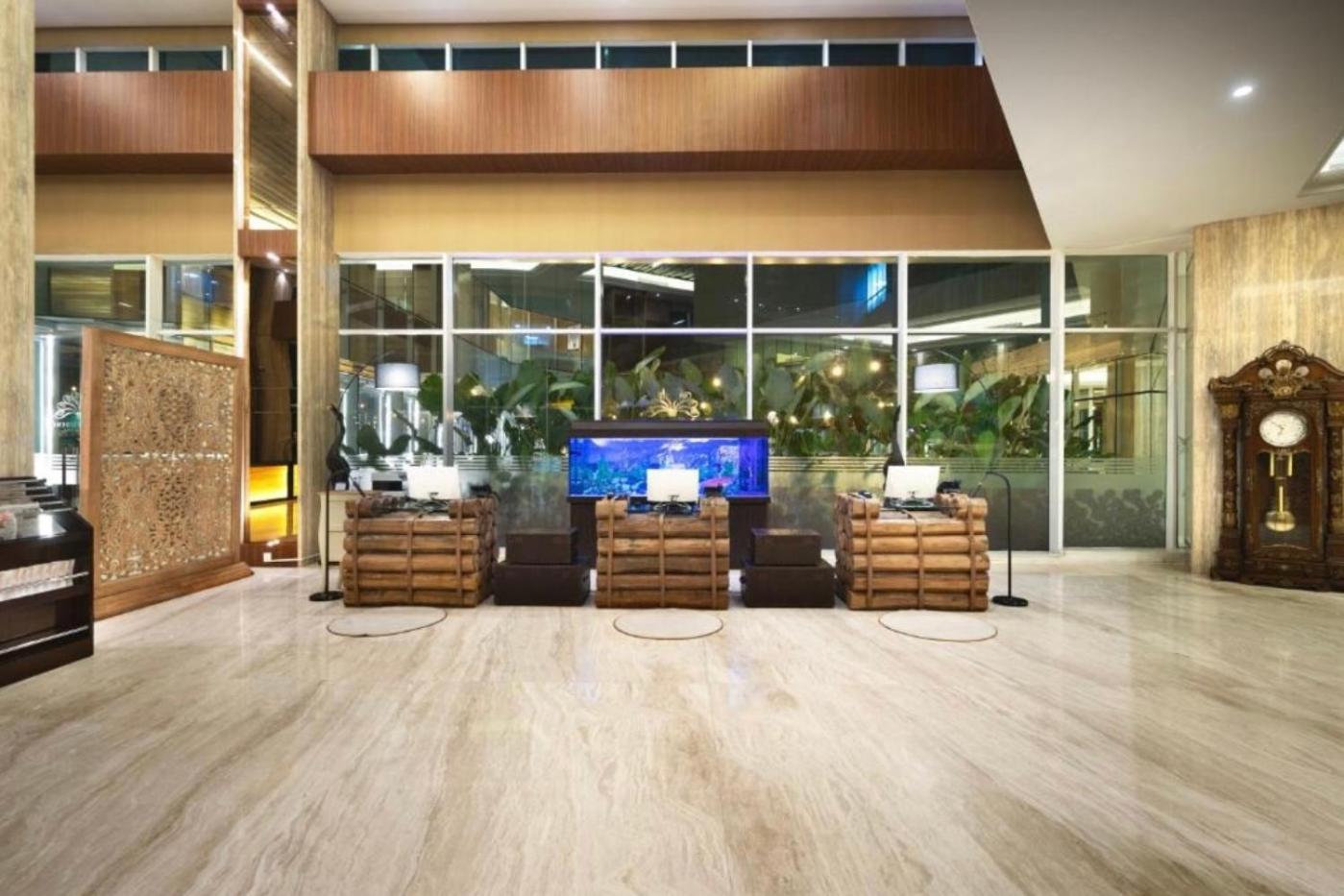 Private Apartment Wyndham Panbil with Gym & Pool