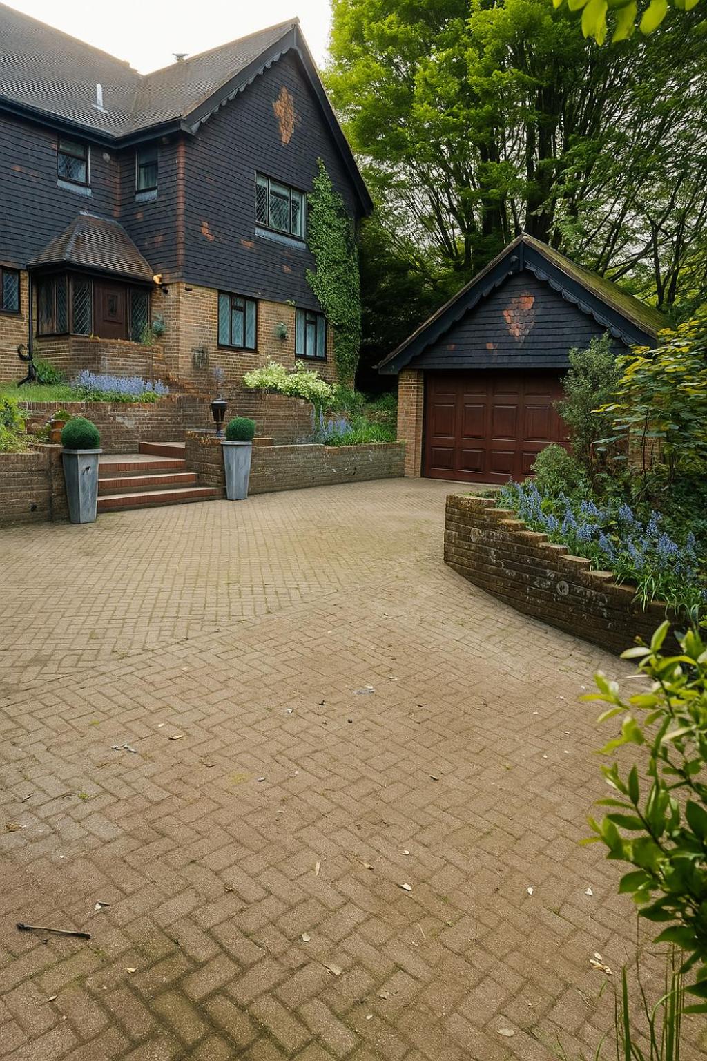 Traditional English house TravellerAwards2026