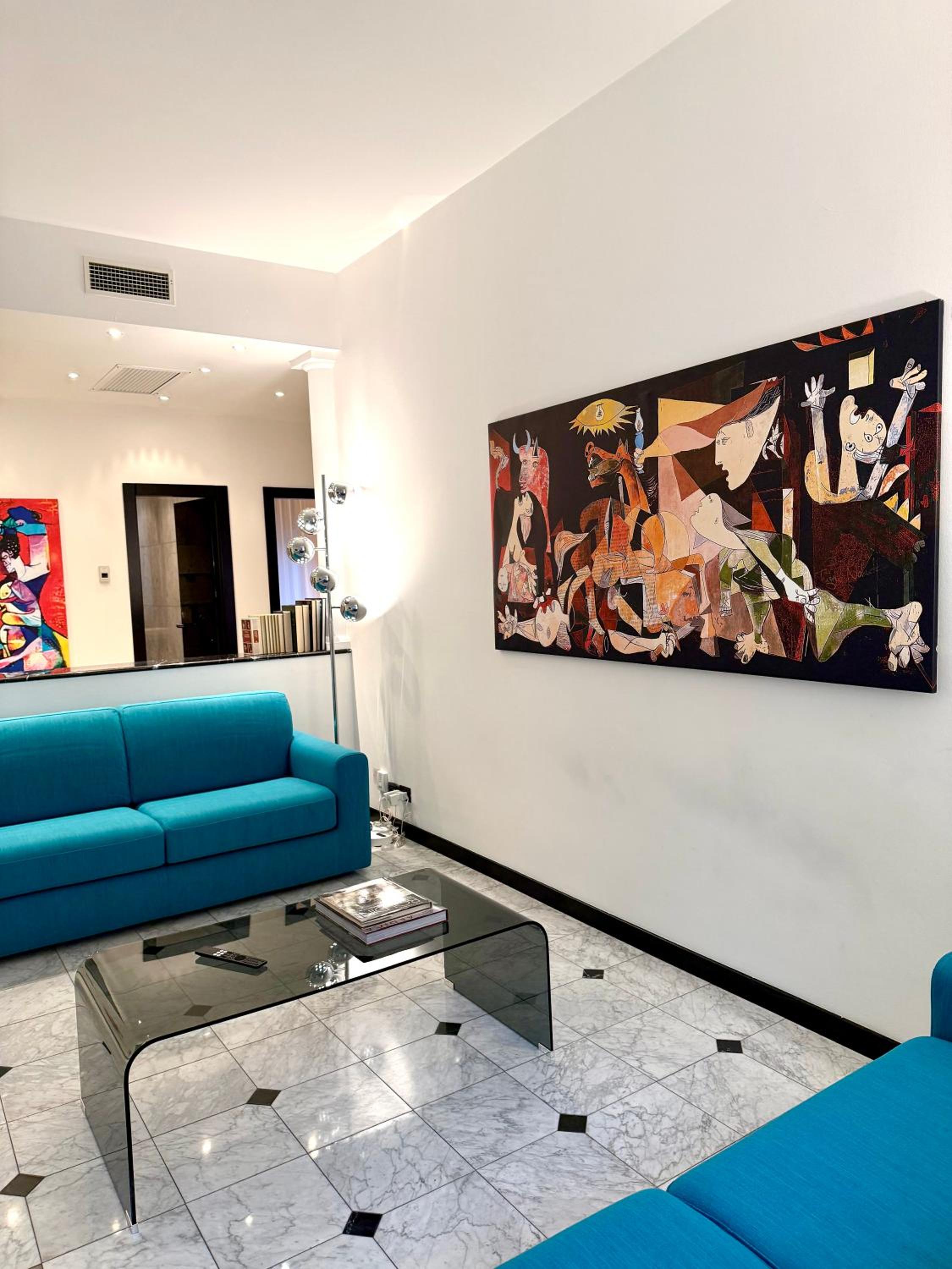 LURO Deluxe Apartments - Savoia Marble Suite - Repubblica