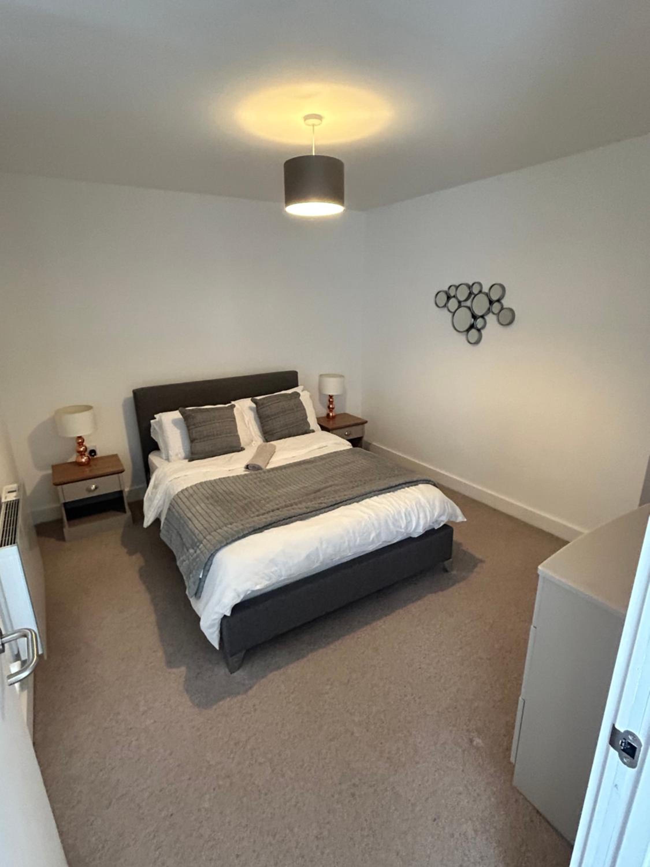 Stylish 2 Floor Penthouse Netflix & Wi-Fi