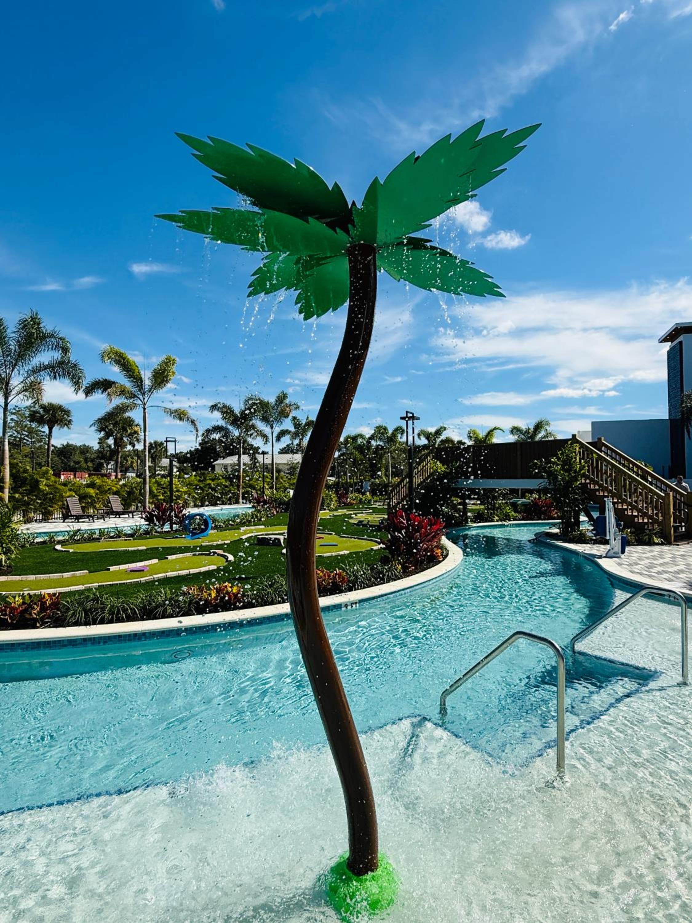 Kompose Boutique Resort @ Theme Parks