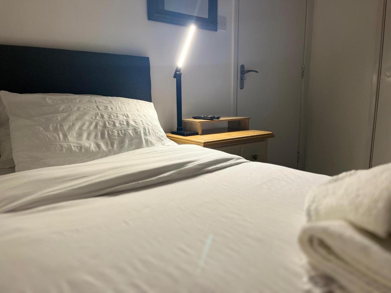 Near City Centre, Free Parking