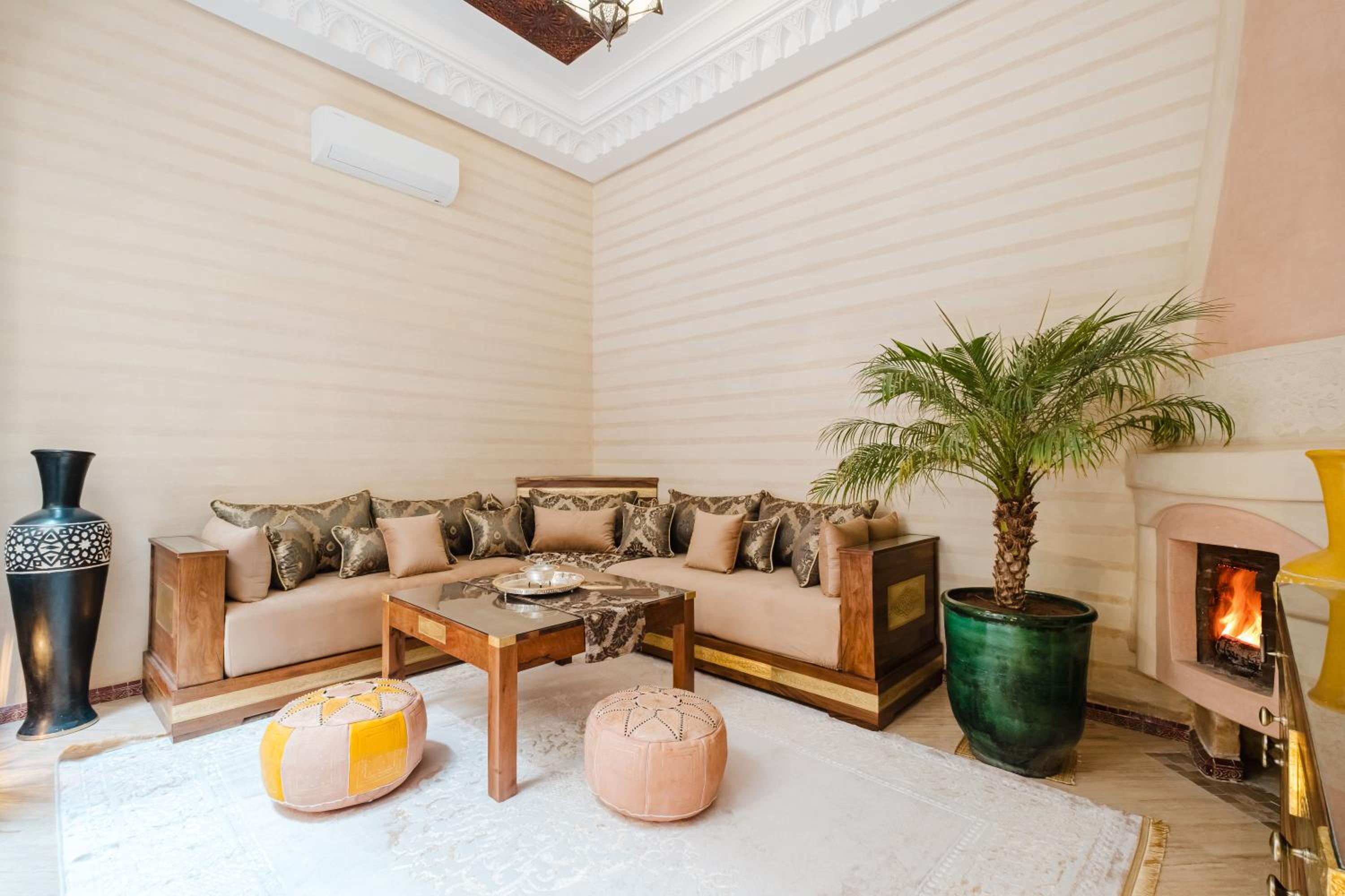 Riad Cozy Marrakech, Shared Pool with 3 Rooms