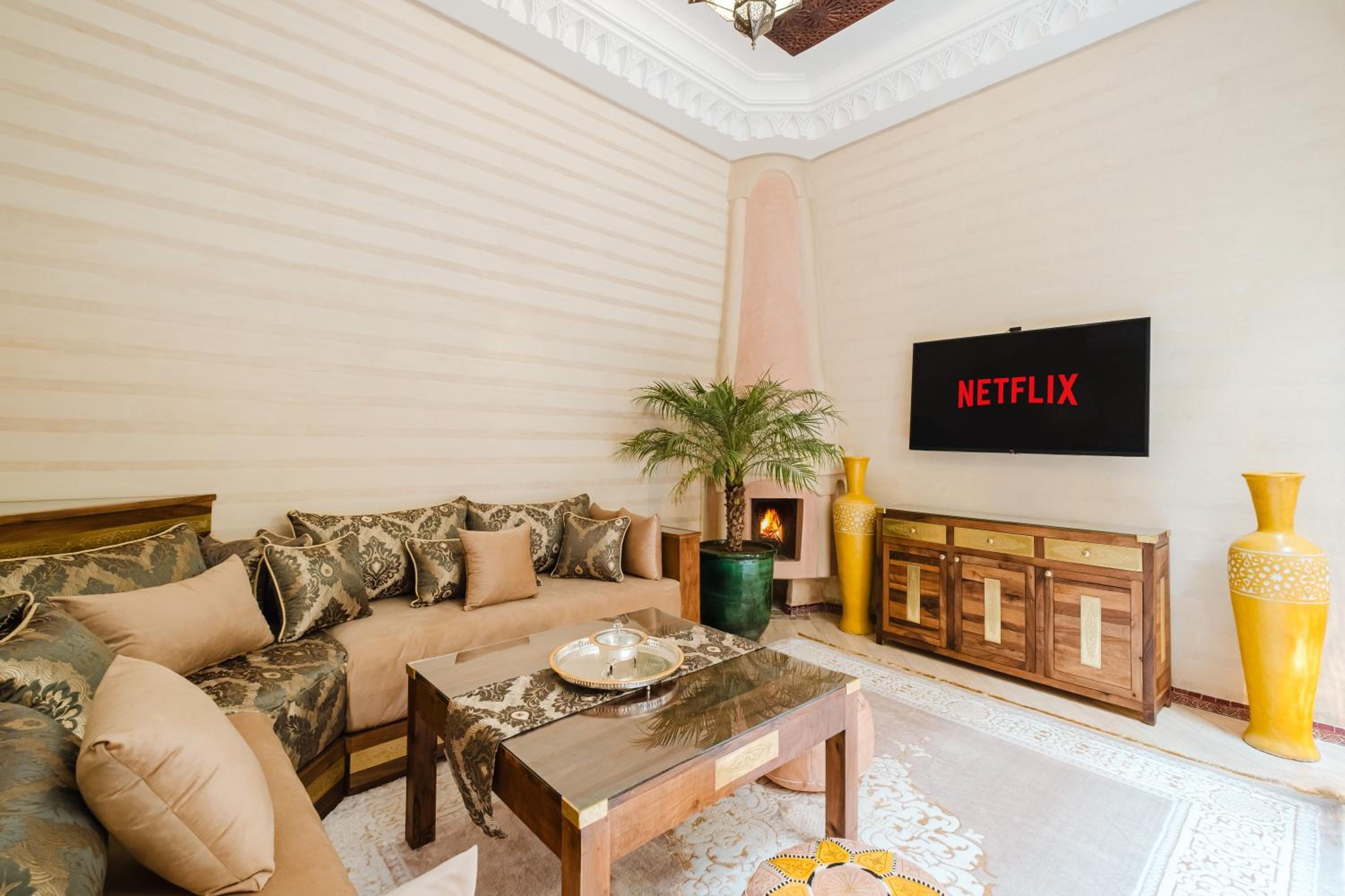Riad Cozy Marrakech, Shared Pool with 3 Rooms