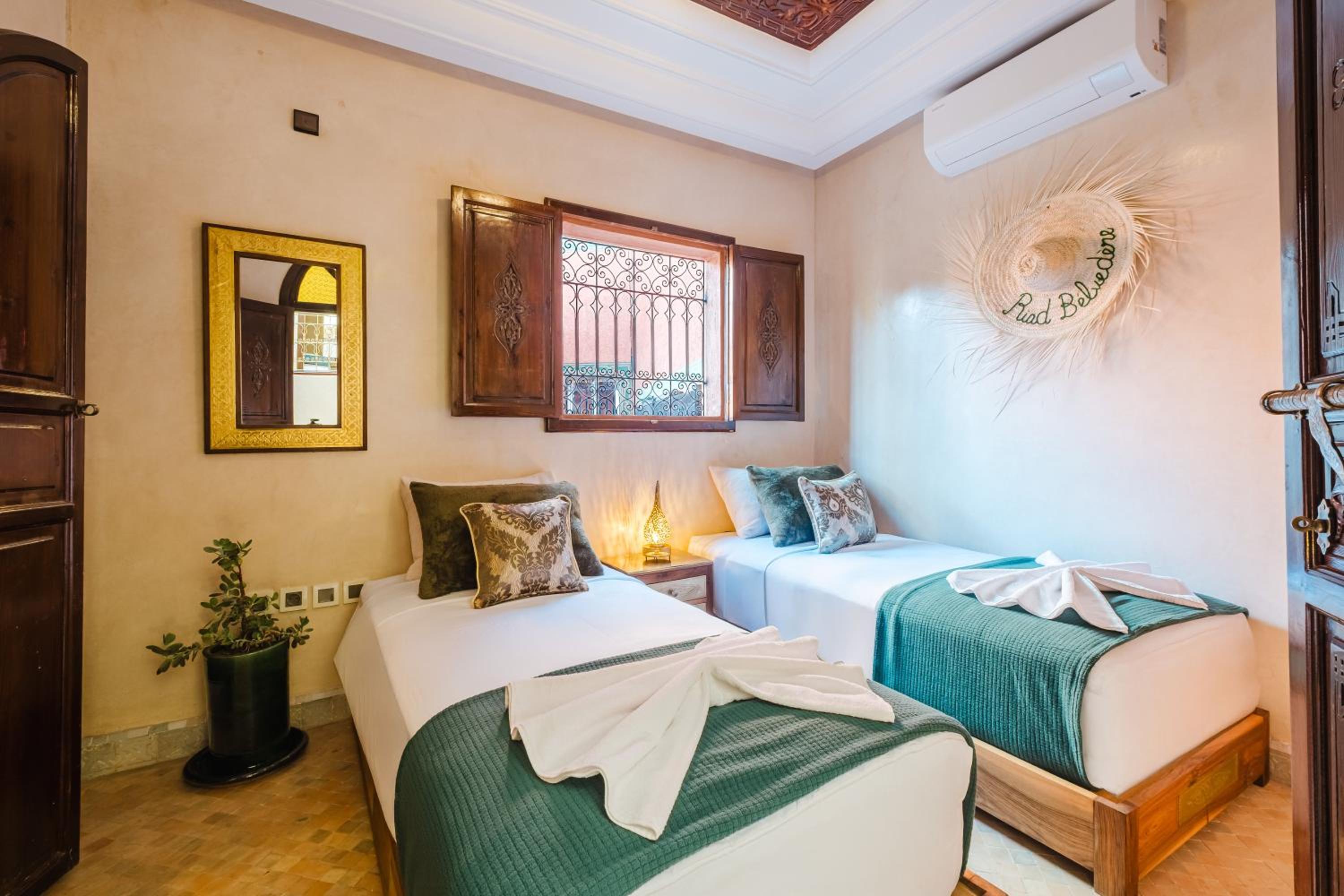 Riad Cozy Marrakech, Shared Pool with 3 Rooms