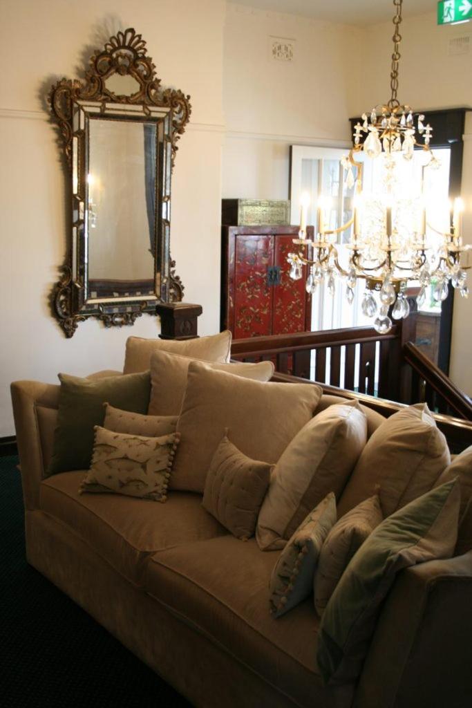 Lindsay House Guest House