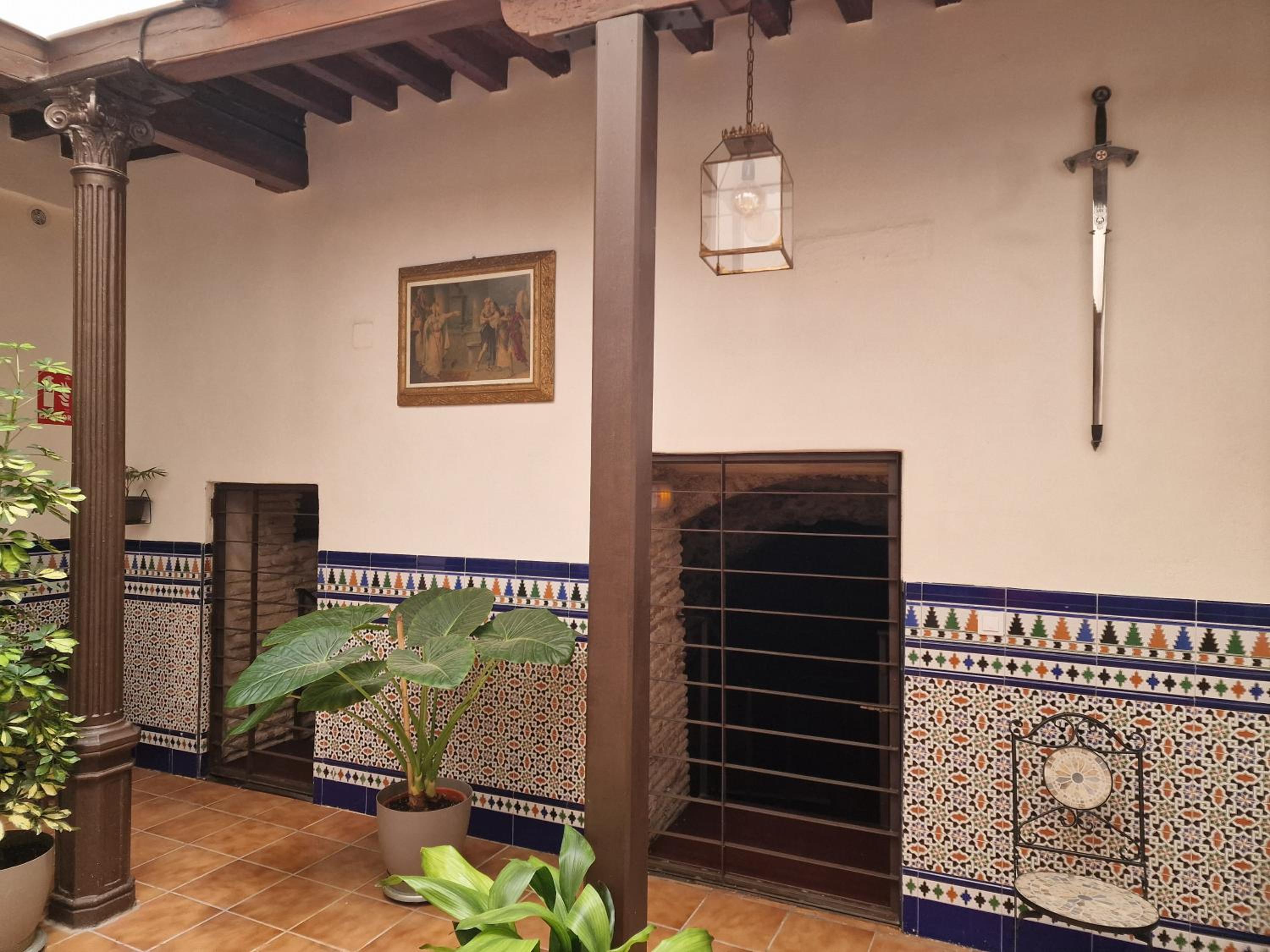 Habitación 1 con Baño Privado Casa Siglo XV Termas Romanas
