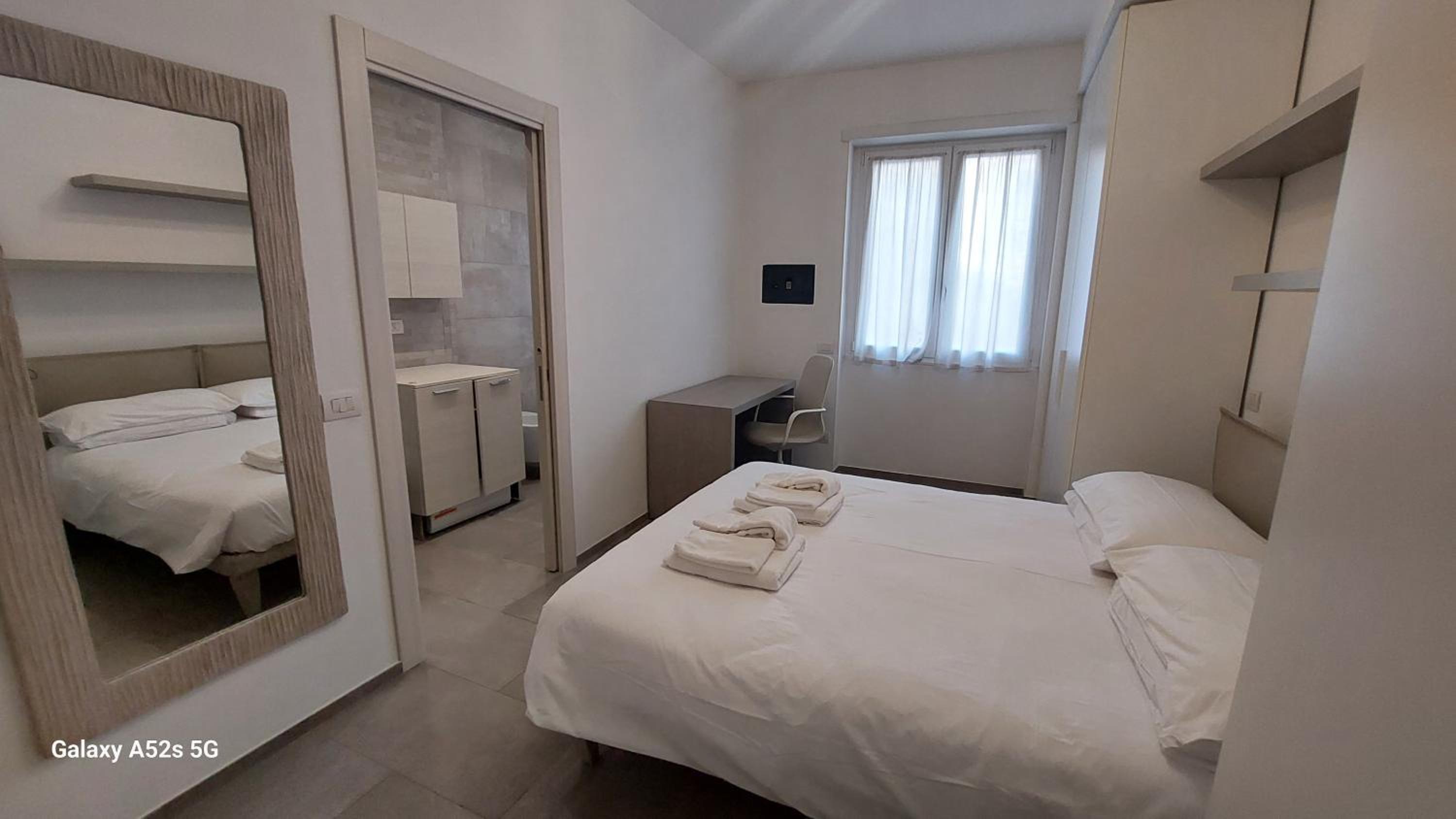 Large Apartment Città Studi Milano