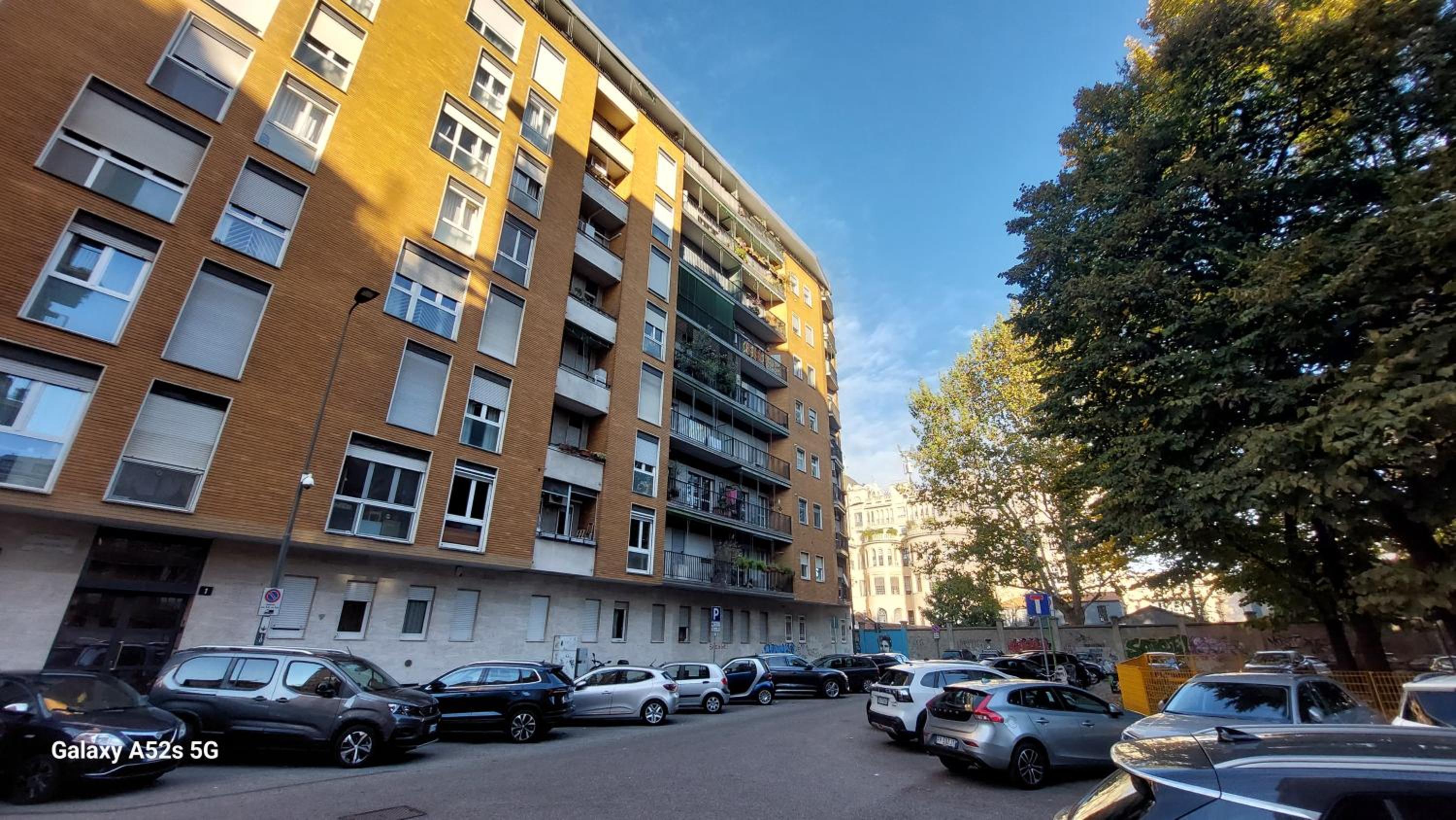 Large Apartment Città Studi Milano
