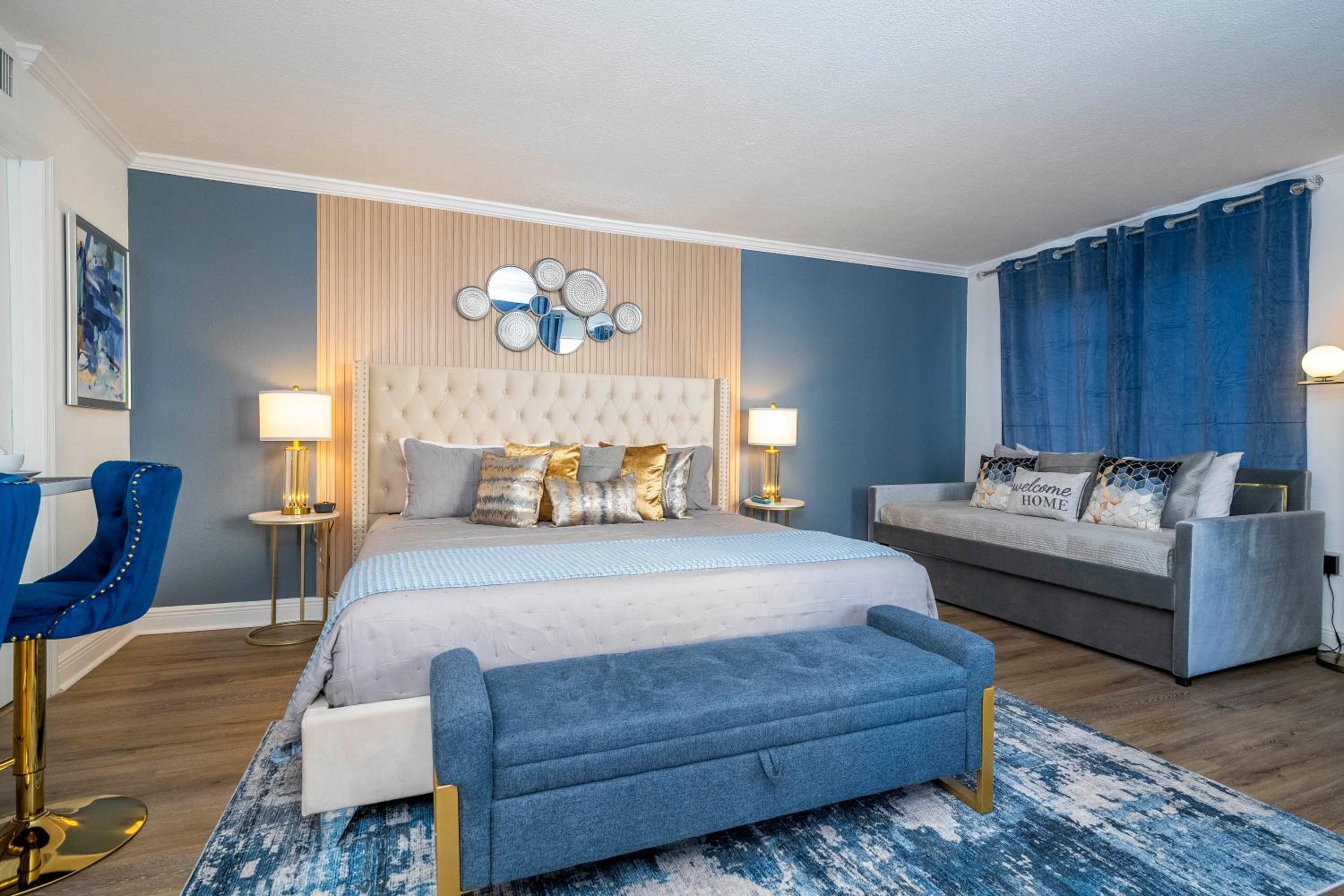 New Studio with Private Terrace and Volcano Bay view 5 min EPIC parking free