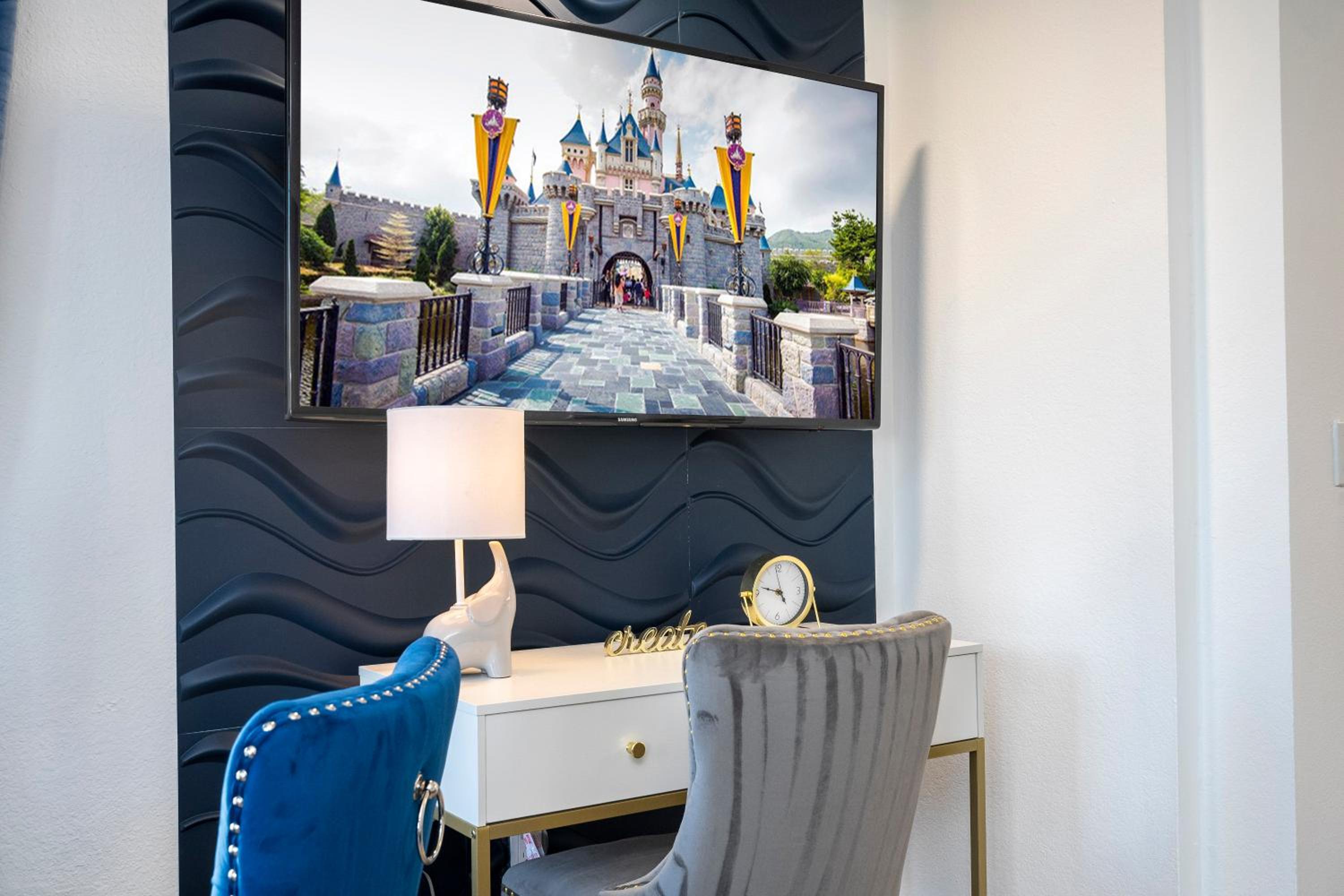 New Studio with Private Terrace and Volcano Bay view 5 min EPIC parking free