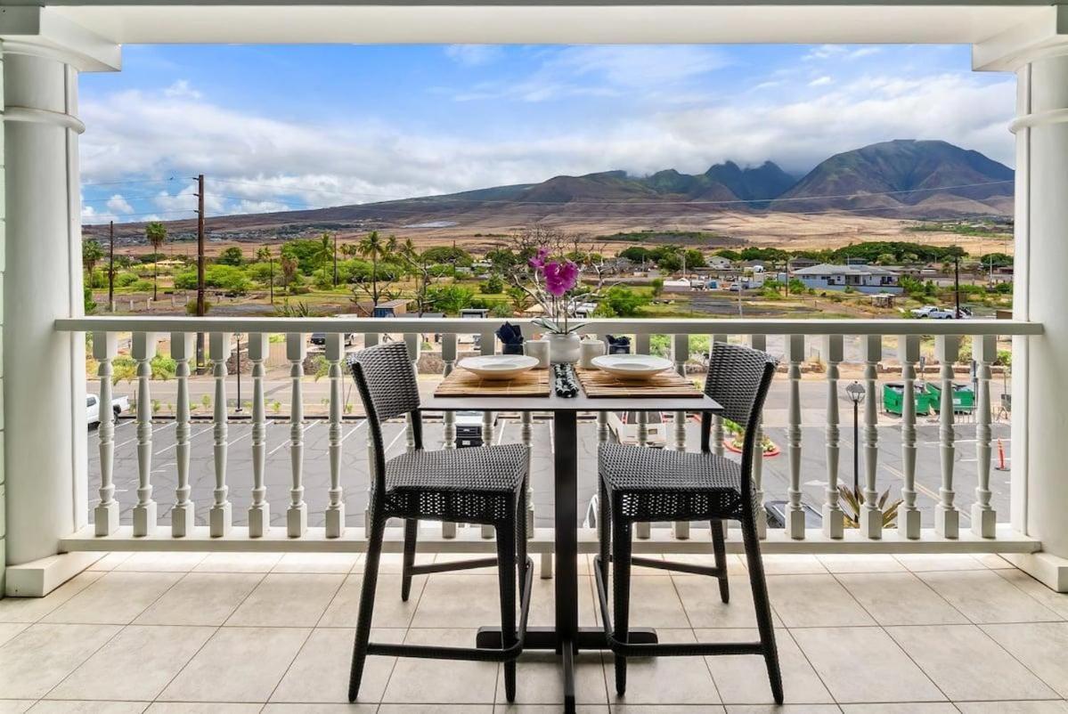 Lahaina Shores 306 · LS 306 Dream Maui Studio by the Beach Pool