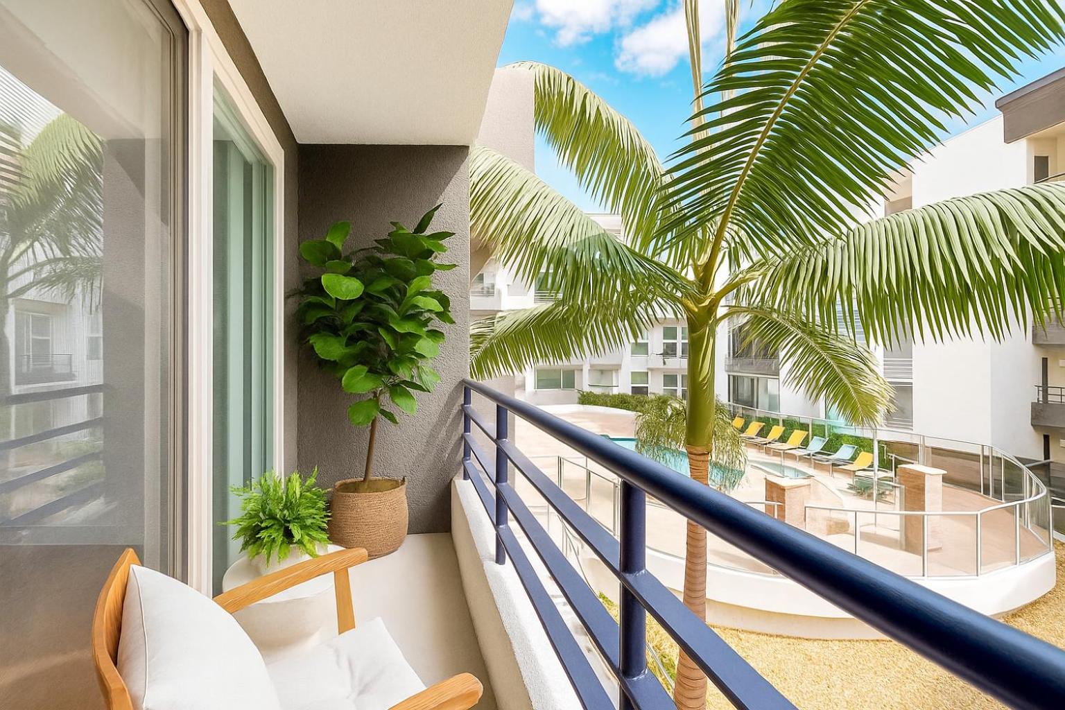 1BR Apartment in Marina del Rey - Near Venice Beach, Pool, Gym, Sauna, Hot Tub, EV Charging