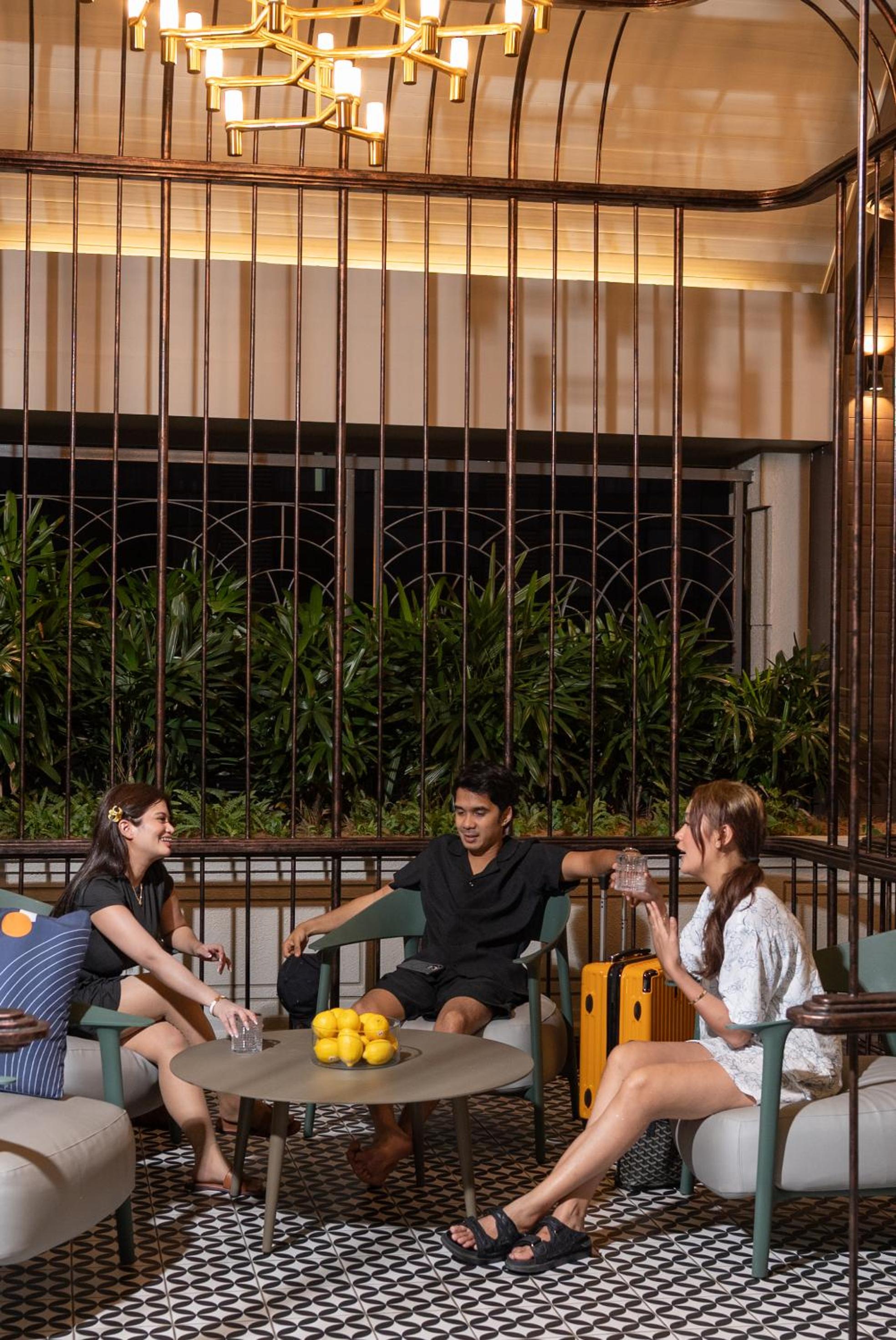Paxtonz Suites,1Utama,IKEA Damansara,SEGi,Desa Park