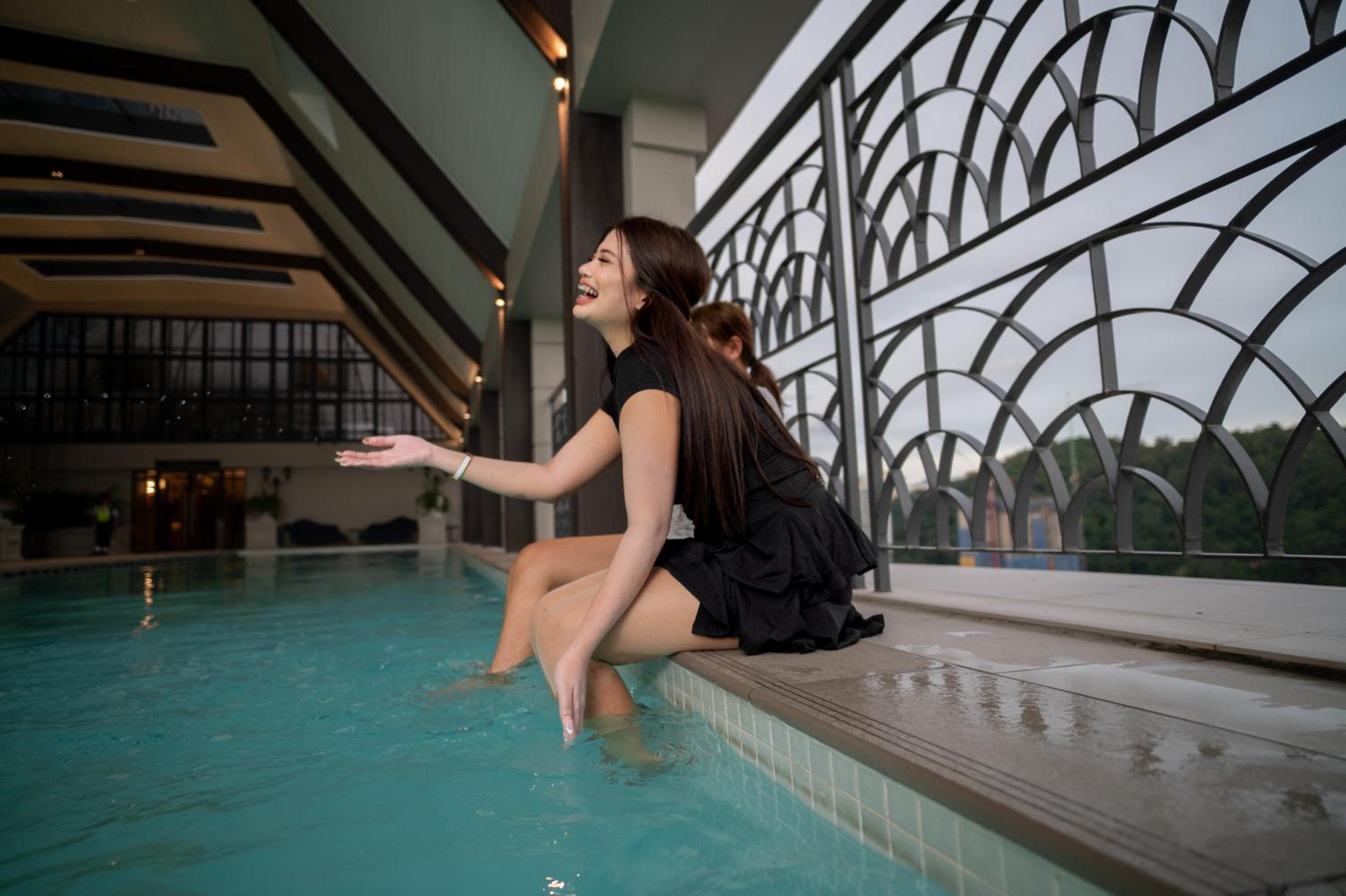 Paxtonz Suites,1Utama,IKEA Damansara,SEGi,Desa Park