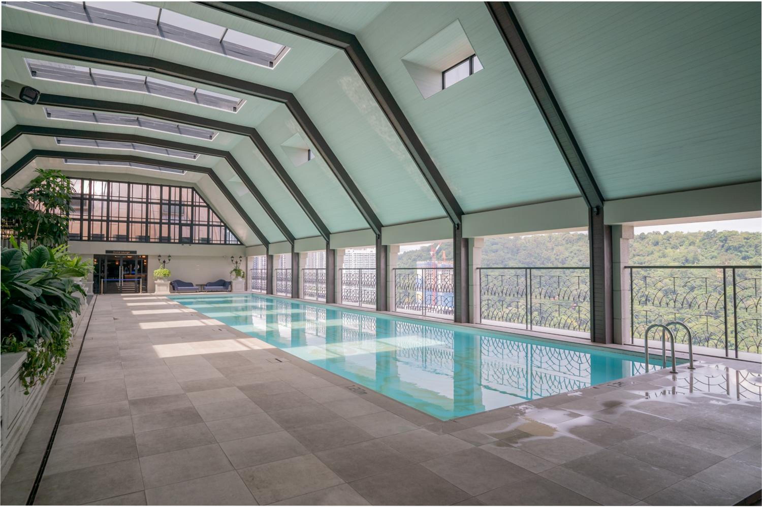 Paxtonz Suites,1Utama,IKEA Damansara,SEGi,Desa Park