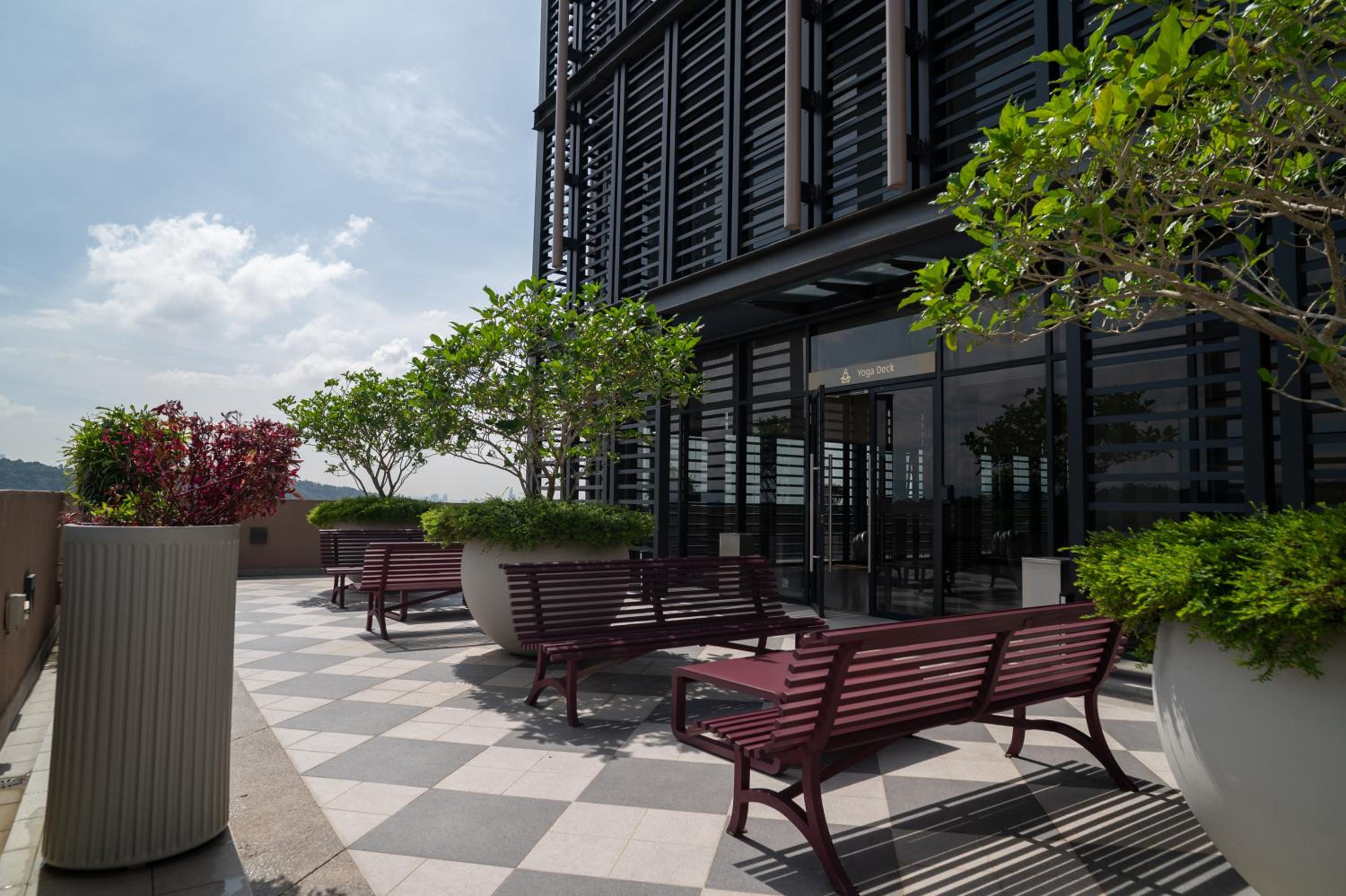 Paxtonz Suites,1Utama,IKEA Damansara,SEGi,Desa Park