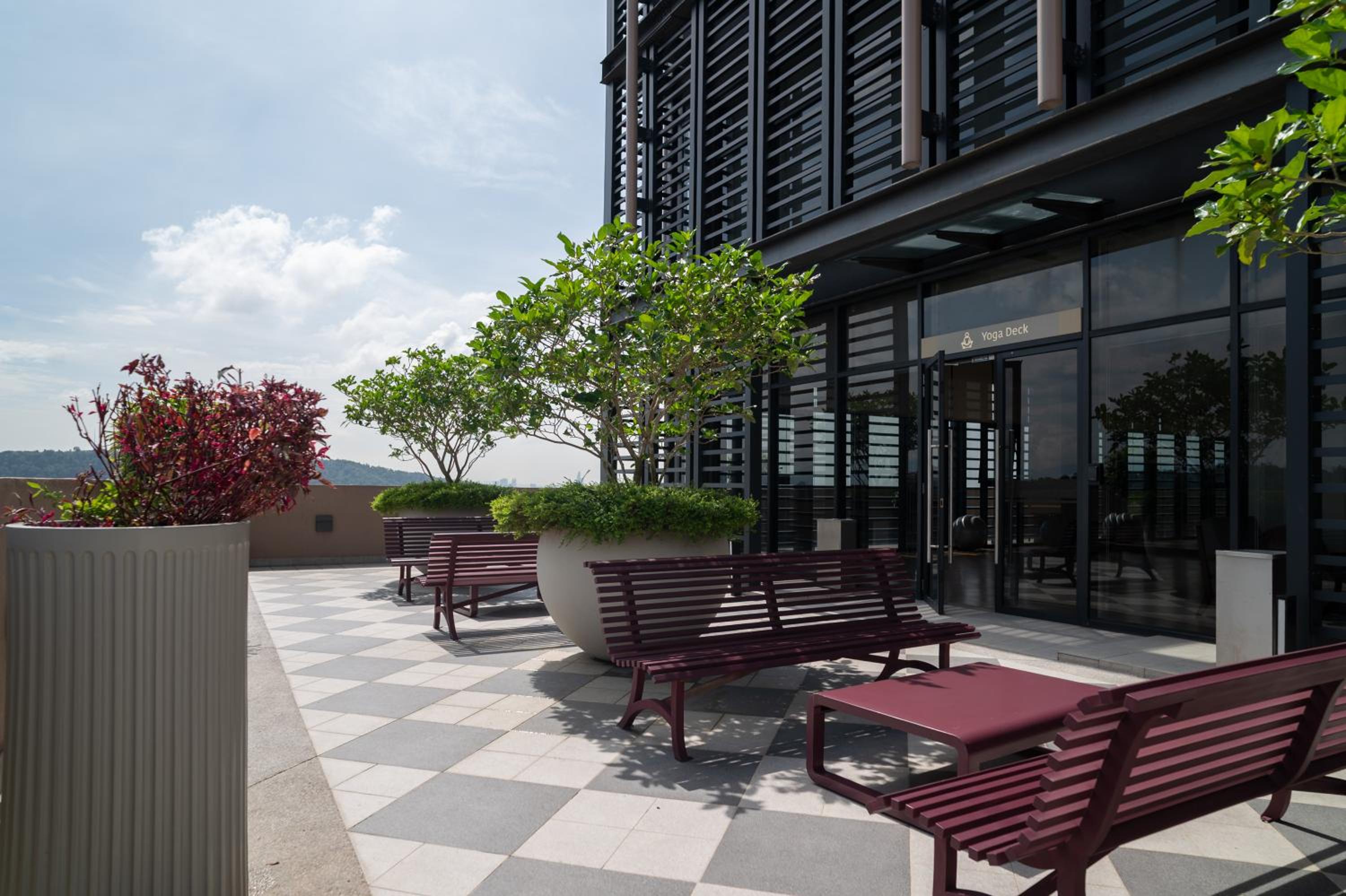 Paxtonz Suites,1Utama,IKEA Damansara,SEGi,Desa Park