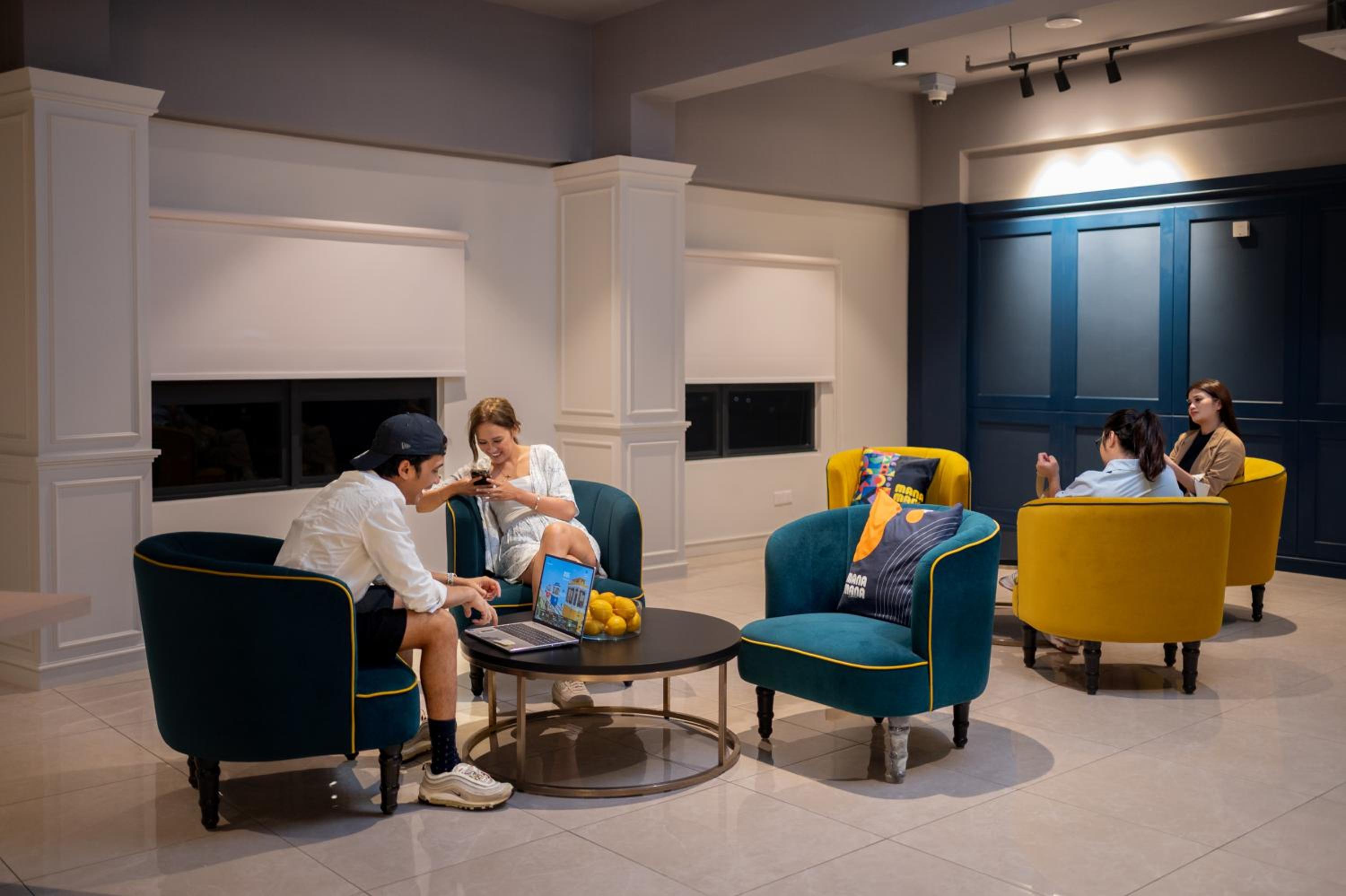 Paxtonz Suites,1Utama,IKEA Damansara,SEGi,Desa Park