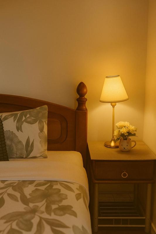 Brand New 5 Bedroom Park Ridge Family Home, Fast WIFI, Secure Parking
