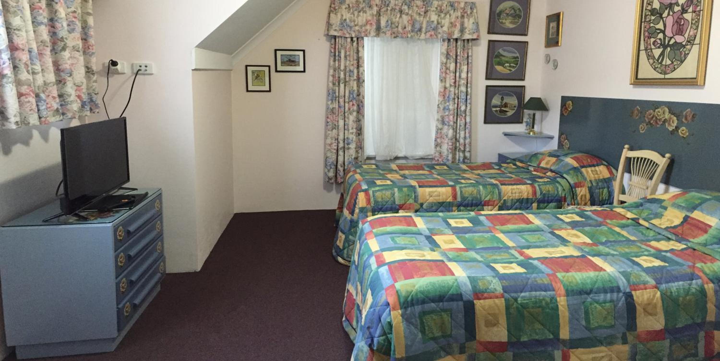 Aarn House B&B Airport Accommodation