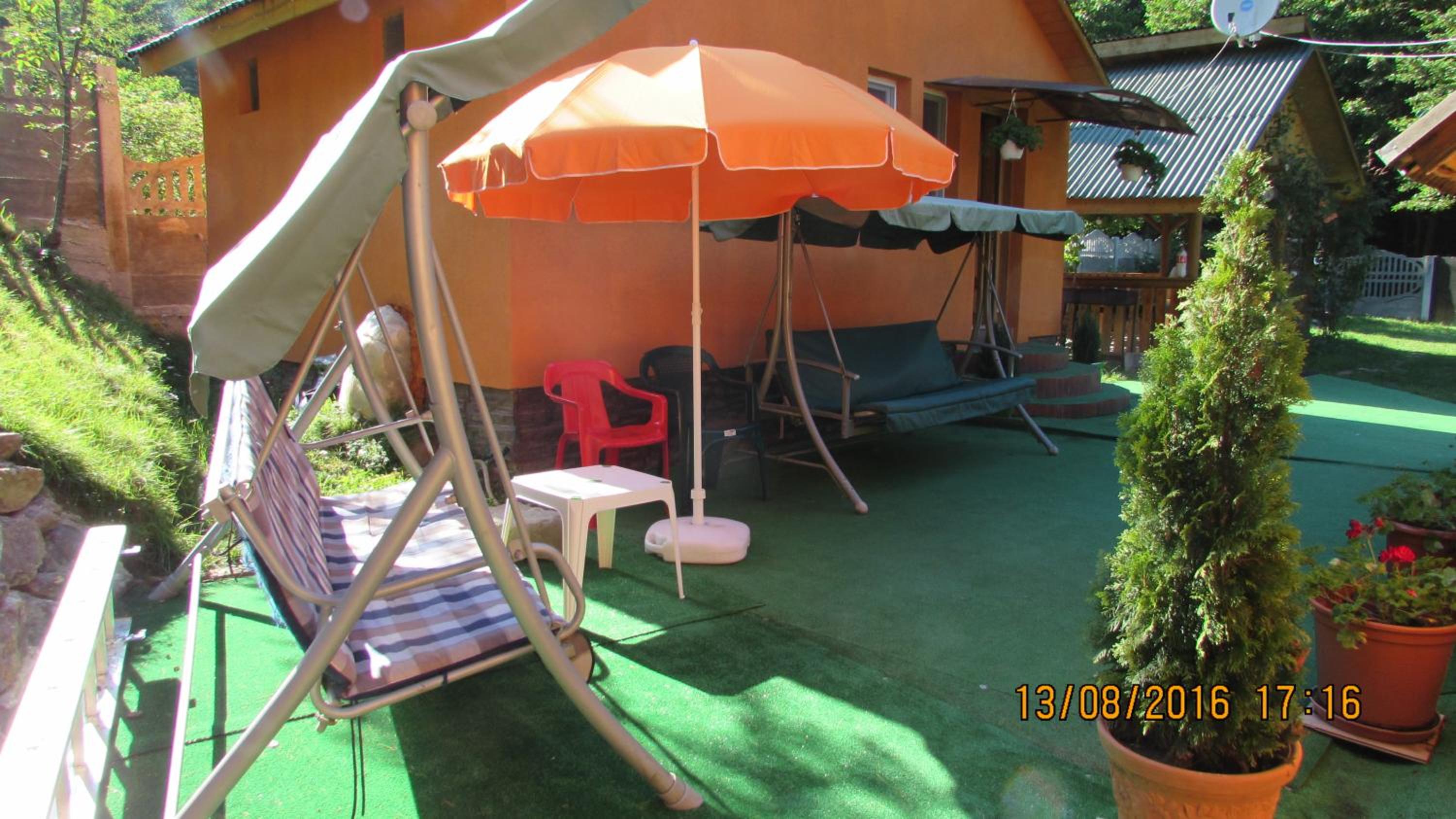 Photo 48