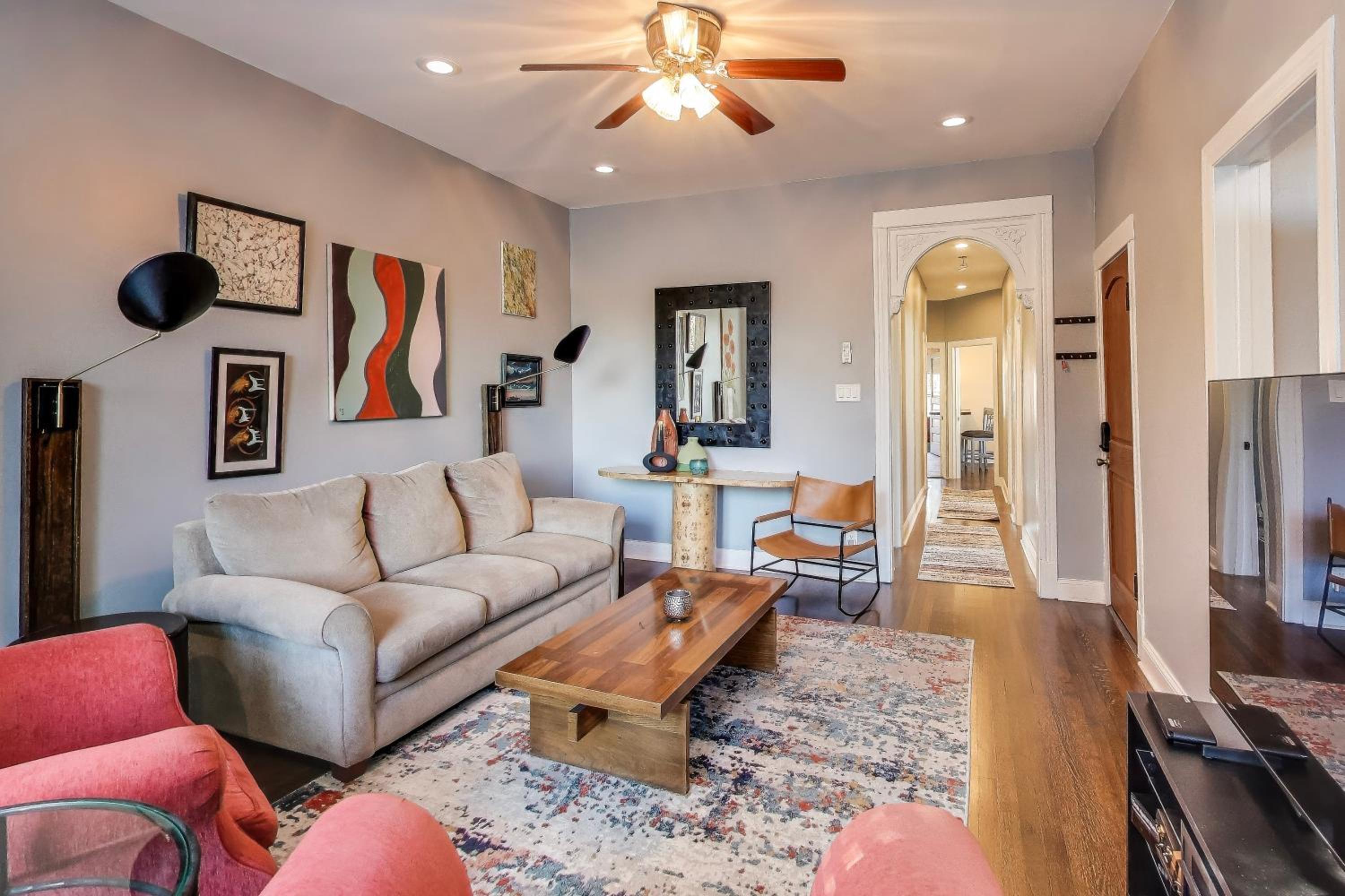 Edgewater King 1 Bd - Near Loyola, Beach &Andersonville