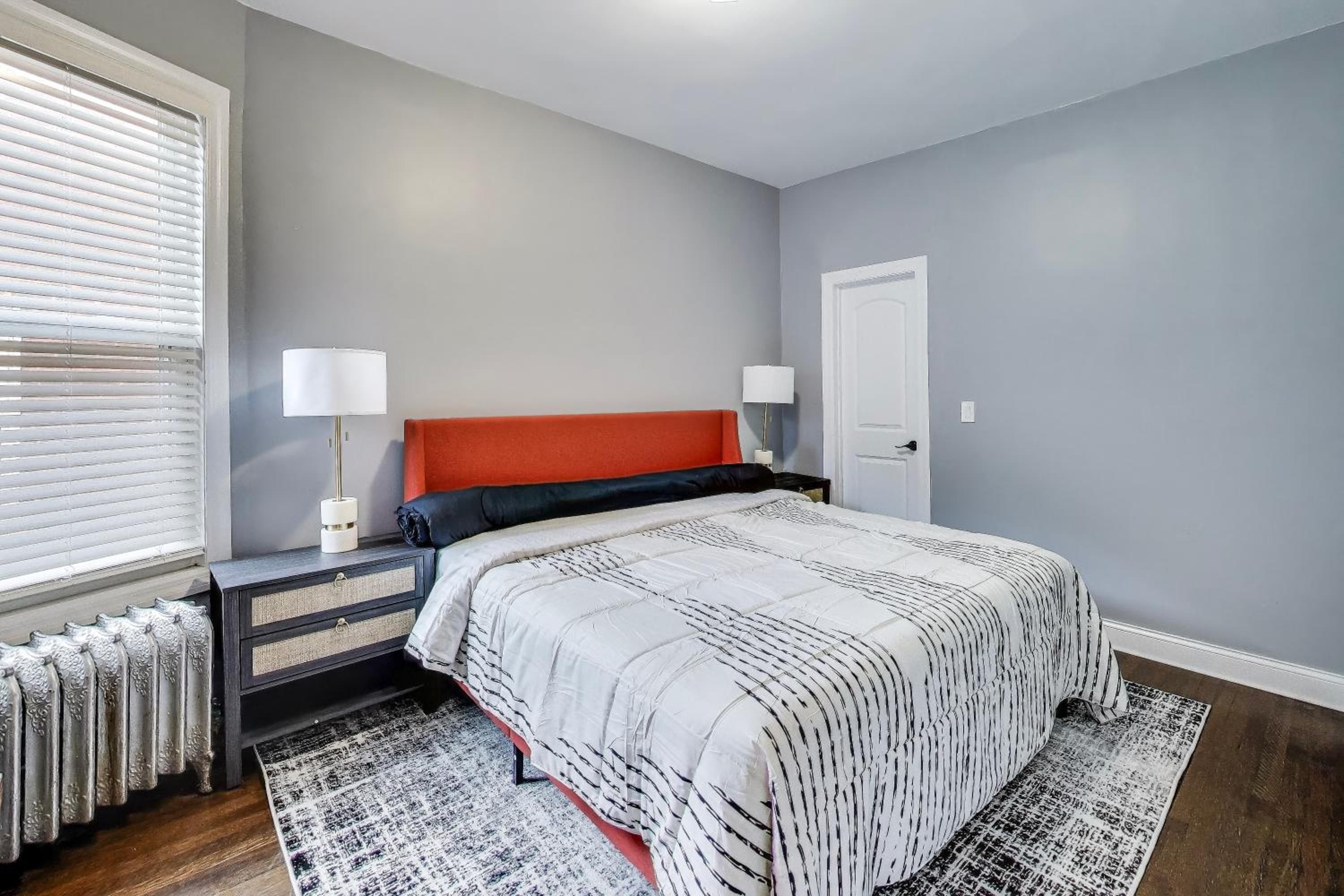 Edgewater King 1 Bd - Near Loyola, Beach &Andersonville
