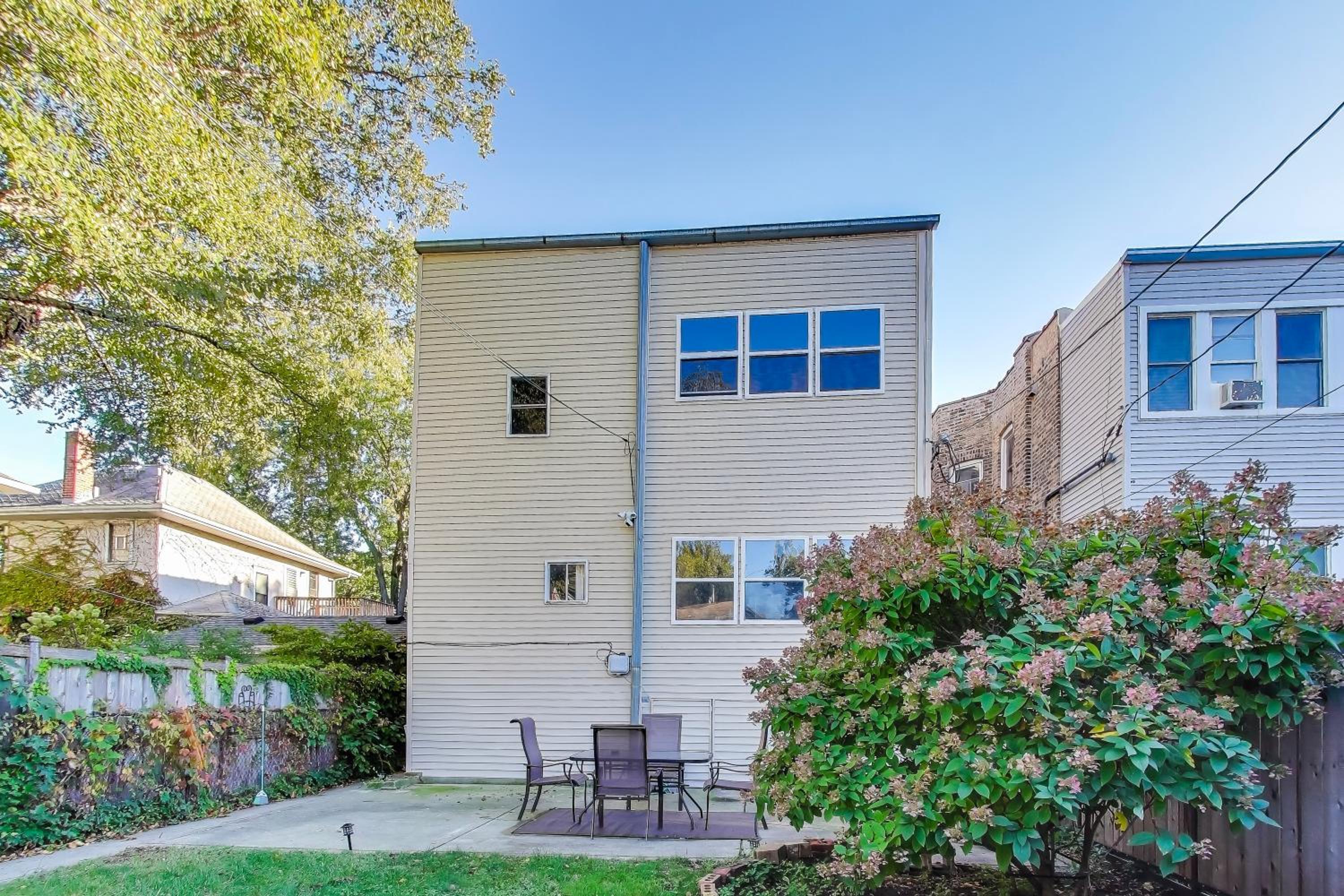 Edgewater King 1 Bd - Near Loyola, Beach &Andersonville