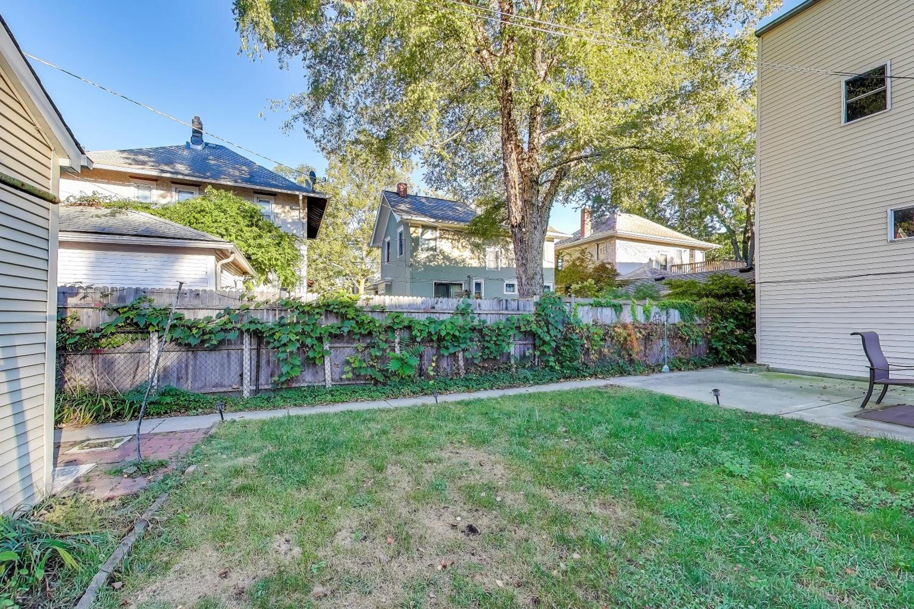 Edgewater King 1 Bd - Near Loyola, Beach &Andersonville