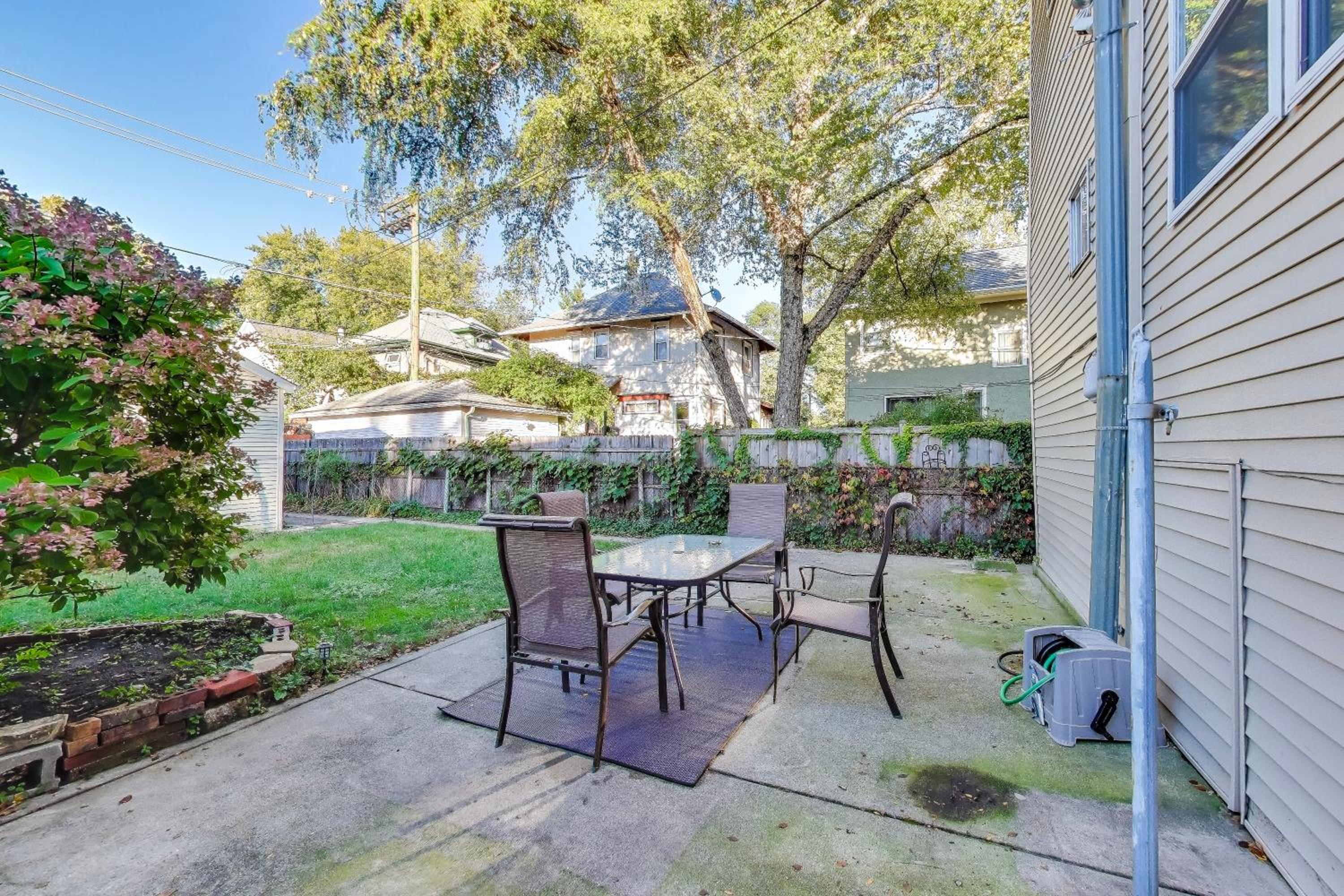 Edgewater King 1 Bd - Near Loyola, Beach &Andersonville